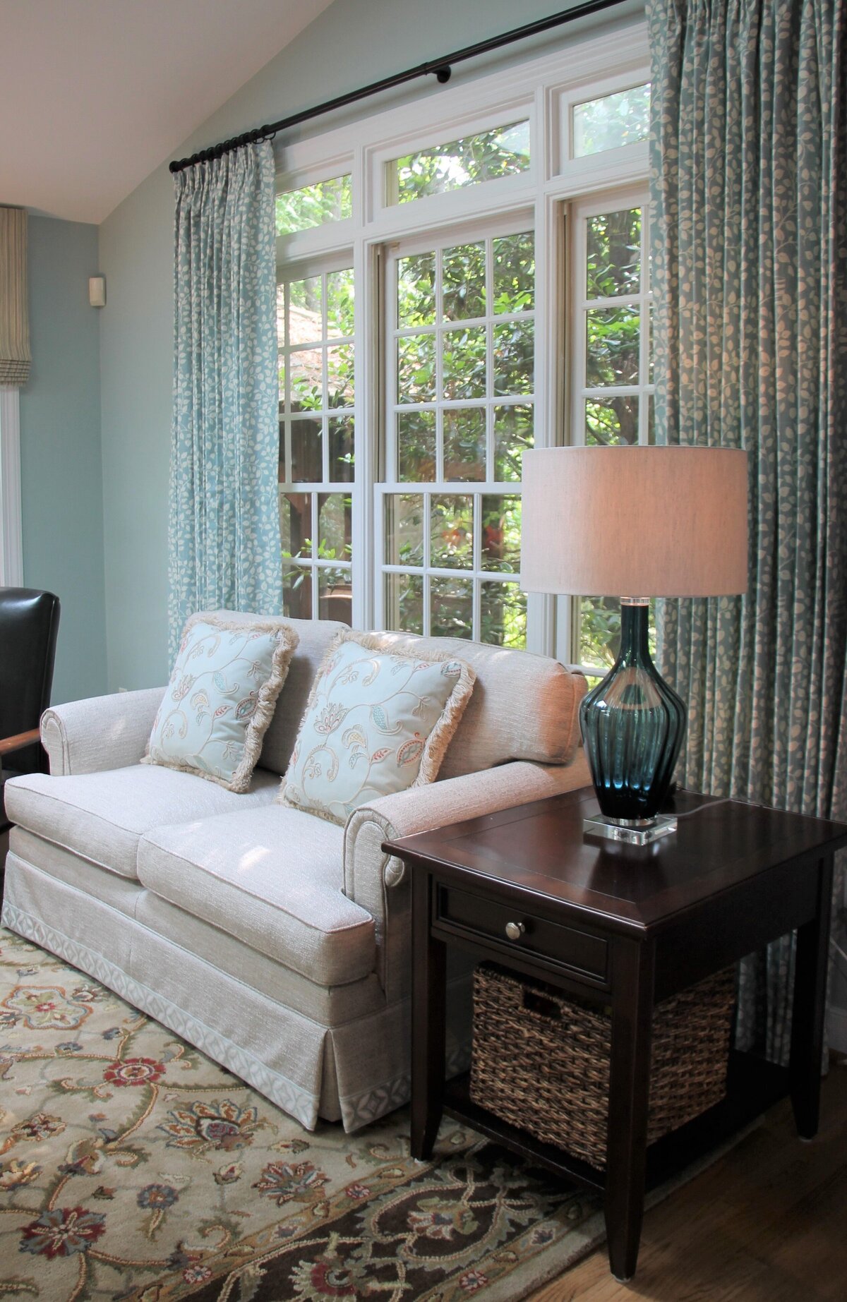 Bedeckers Fine Art & Interiors - Kristine Gregory (9)