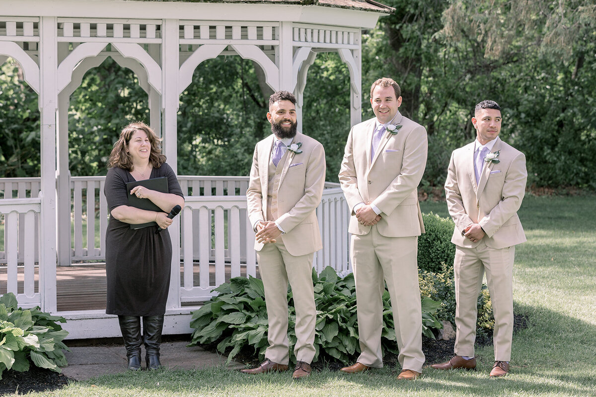 Detroit-Michigan-Wedding-Photographer-Heather-and-DJ-24