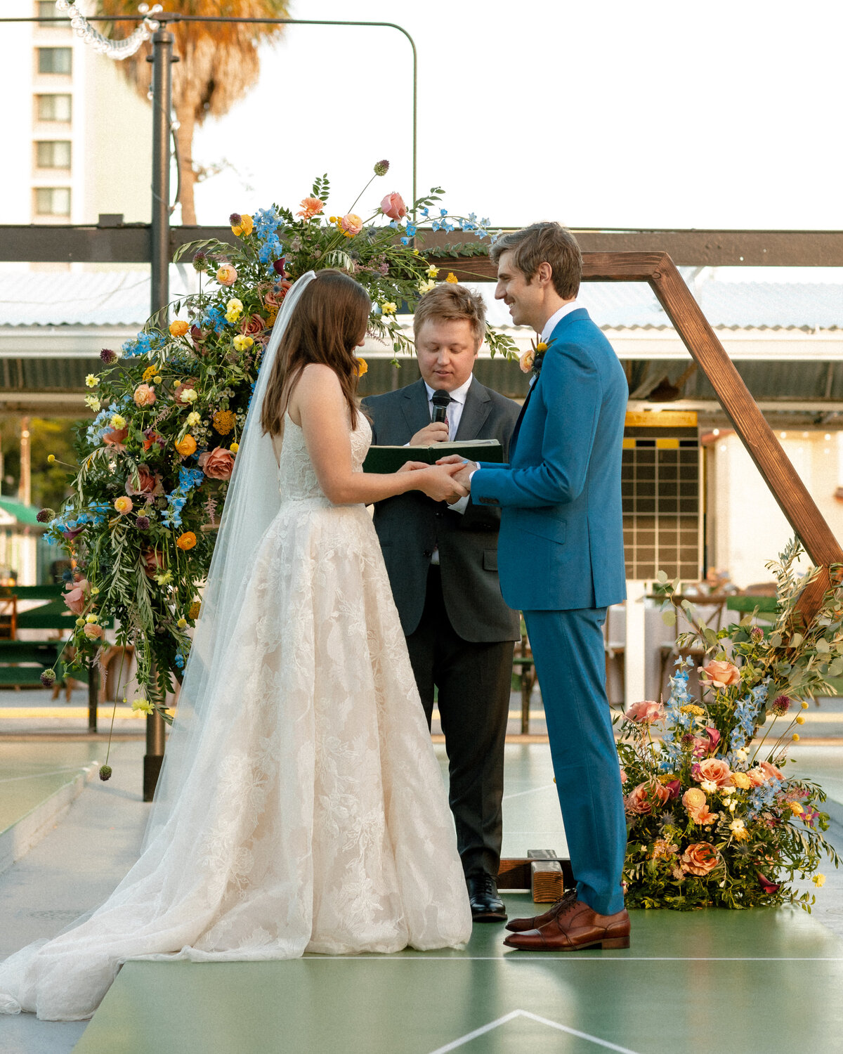 abby-weeden-photo-st-pete-shuffleboard-florida-weddings-chantilly-chic-celebrations-15