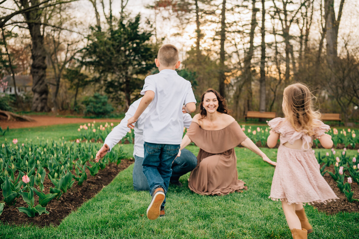 Elizabeth Park Family Photographer | Connecticut Family Photography-10