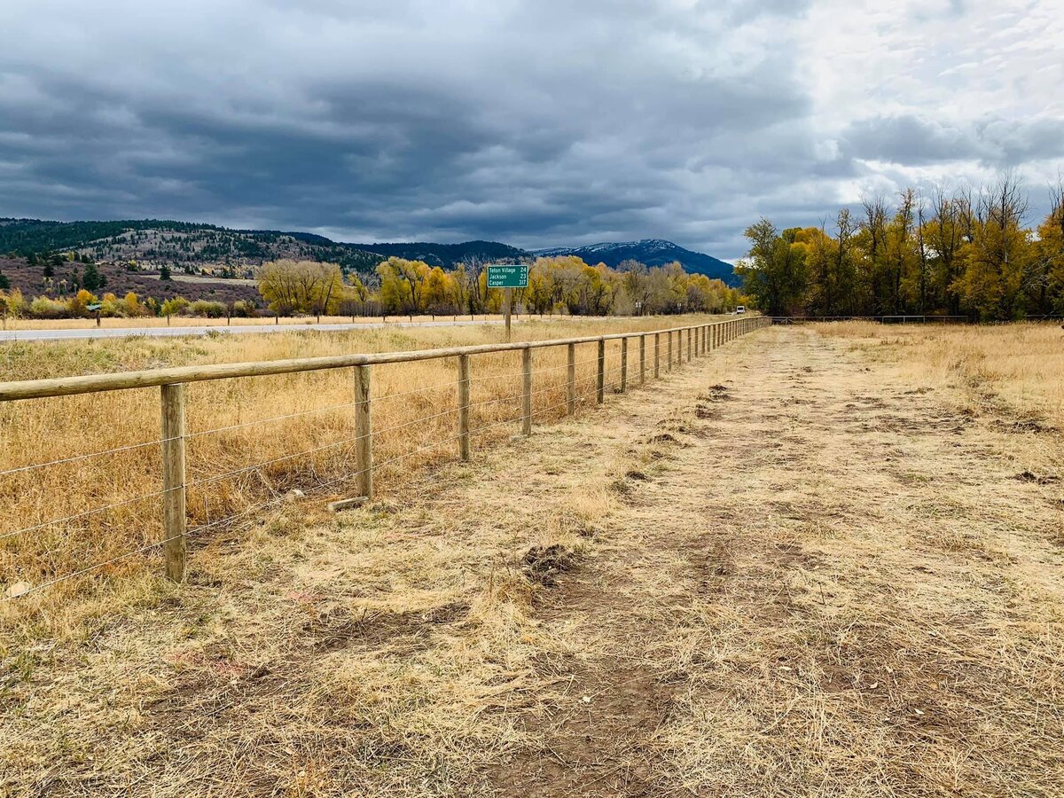 horse-pasture-fence-8