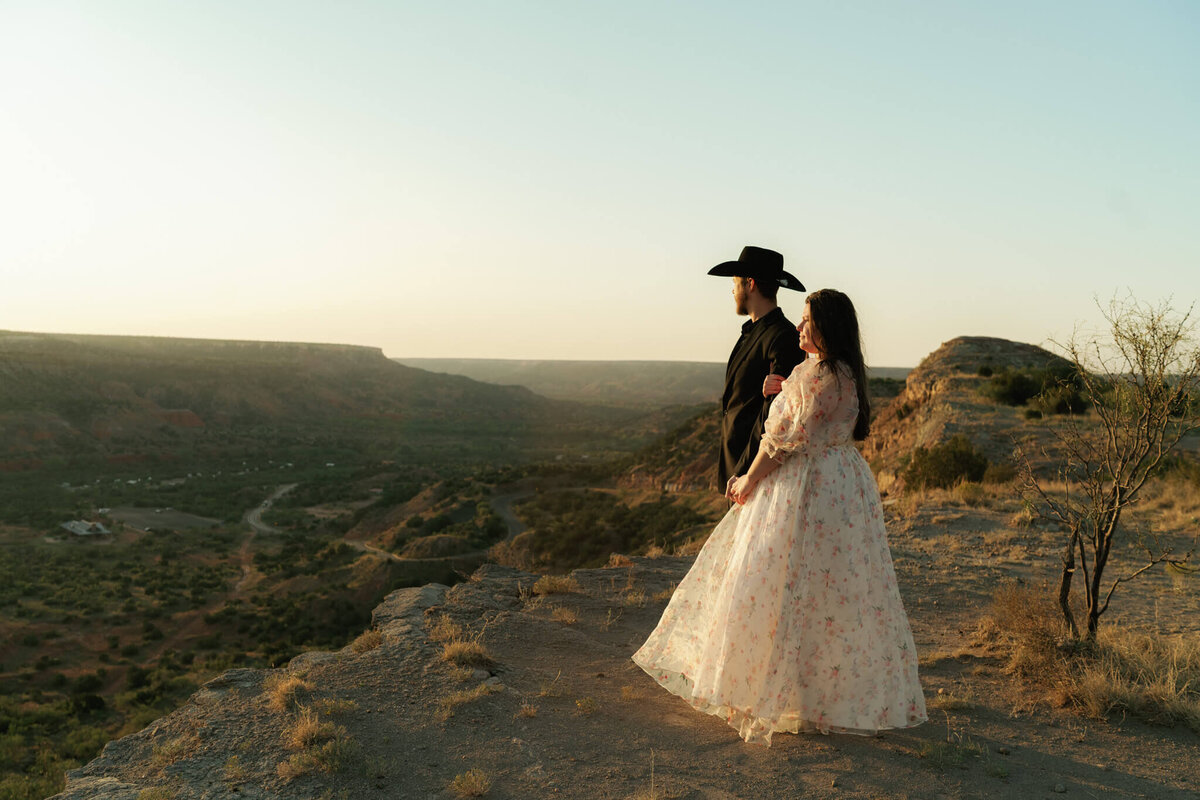Southern-Utah-Elopement-Photographer-01
