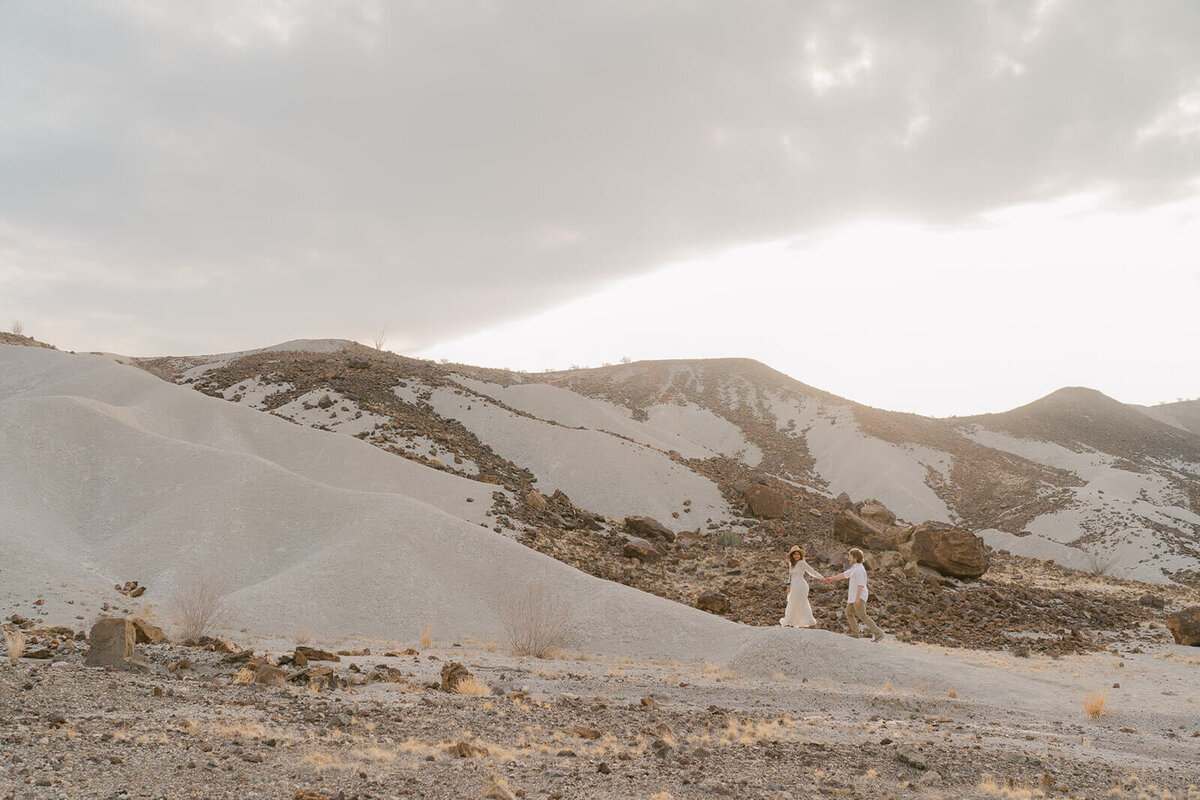 Adventure-elopement-photographer-40