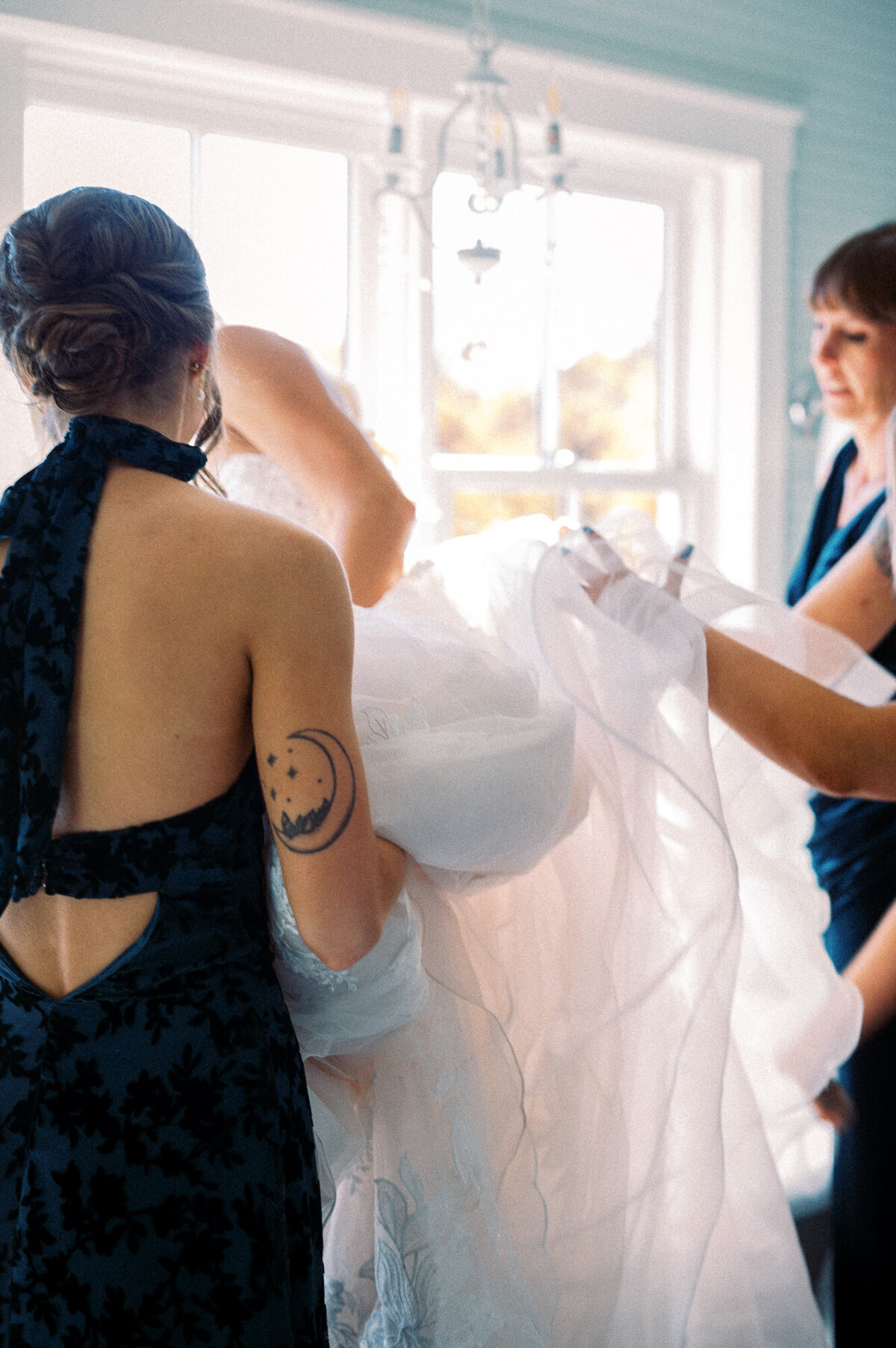 Private Estate Wedding Photographer - Hunter and Sarah Photography-33