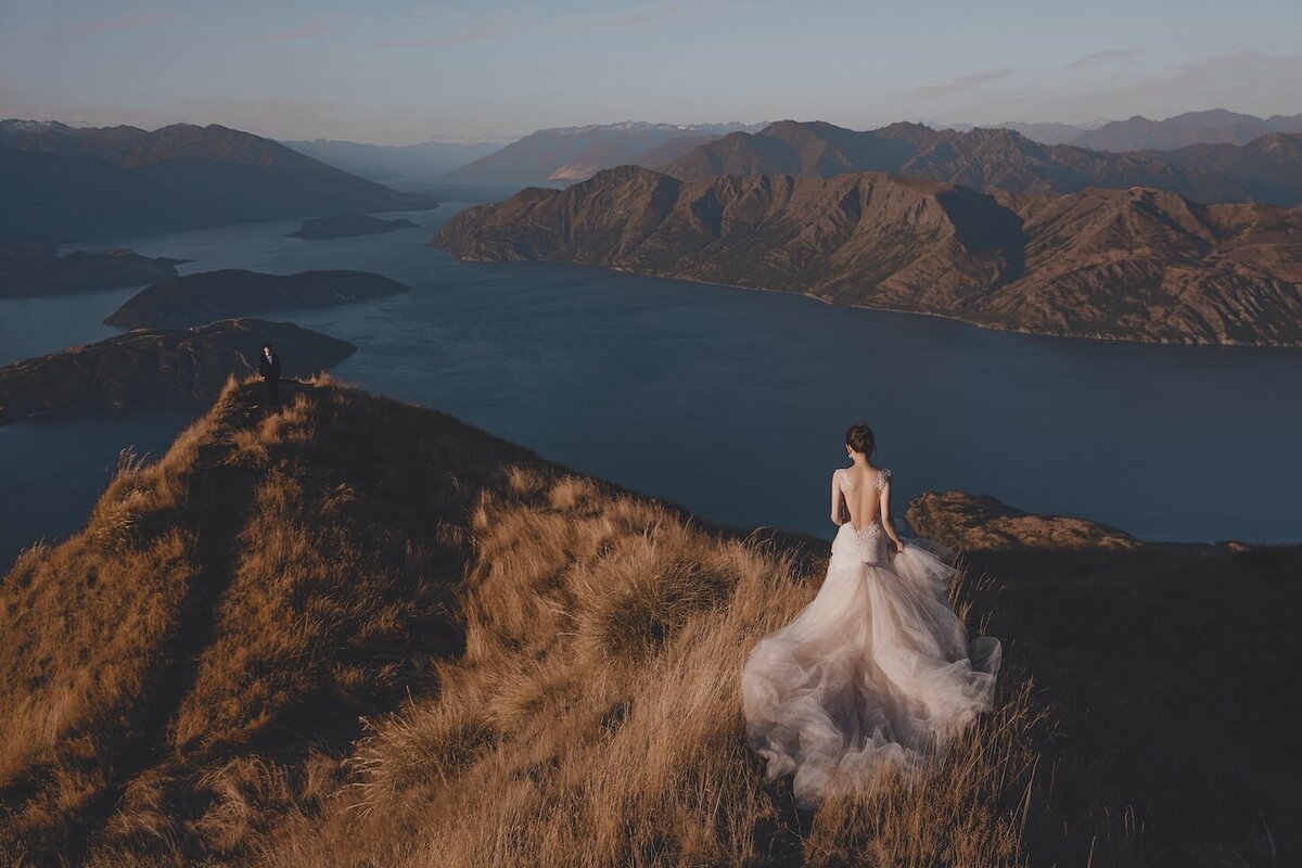 Pre-wedding photoshoot, Coromandel Peak, Wanaka.