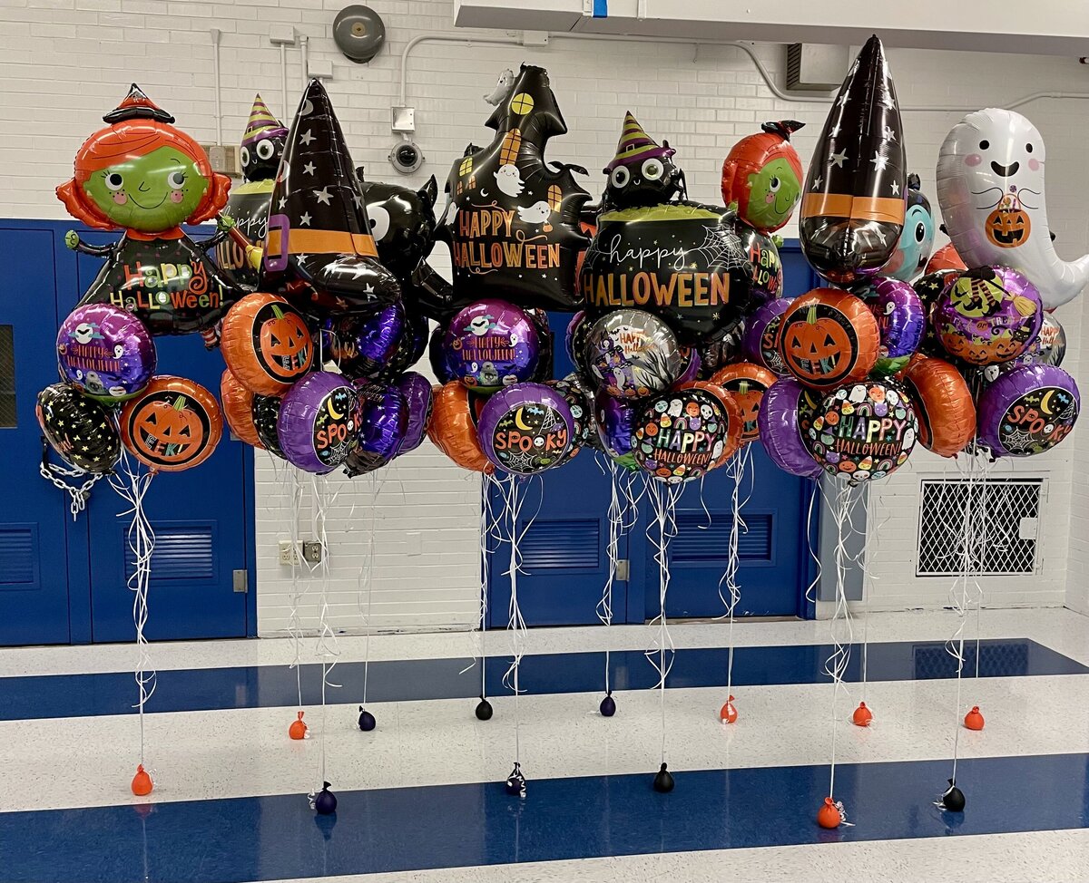 halloween helium balloon bouquet
