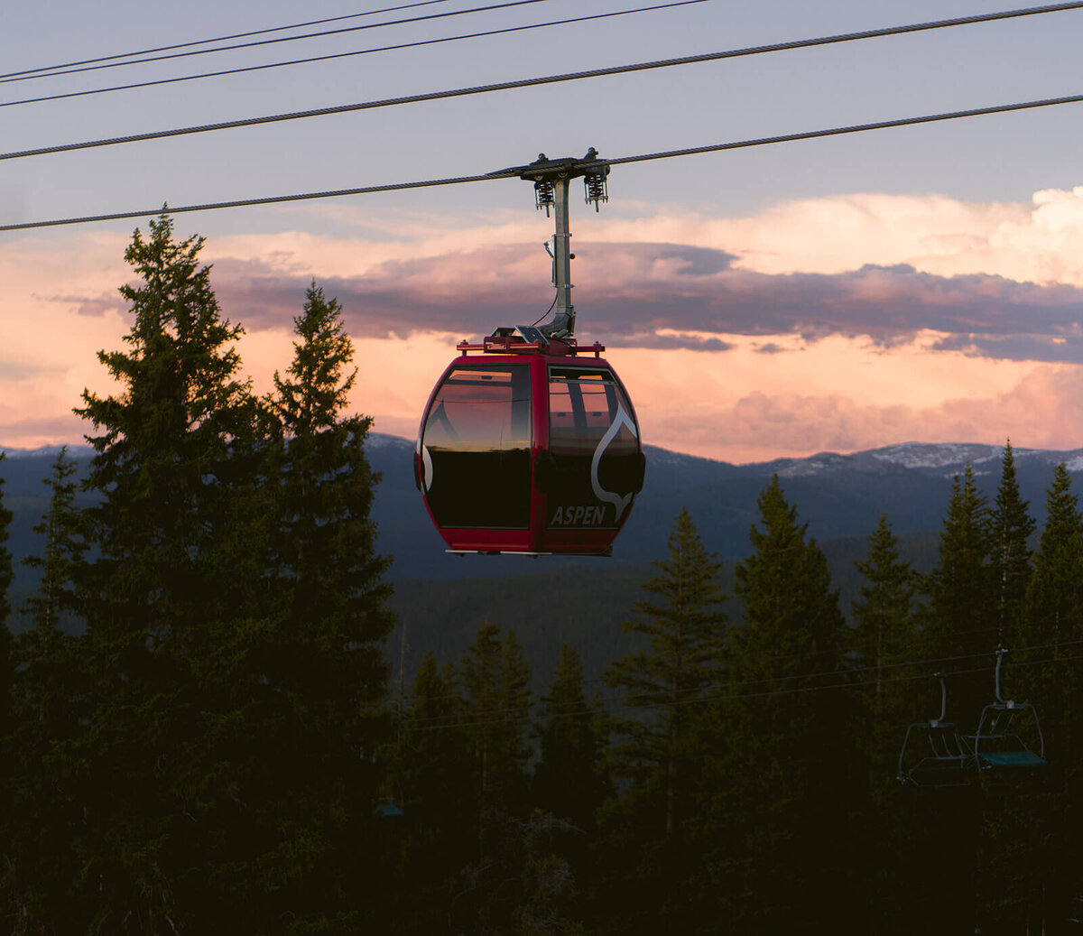 aspen-mountain-gondola-5