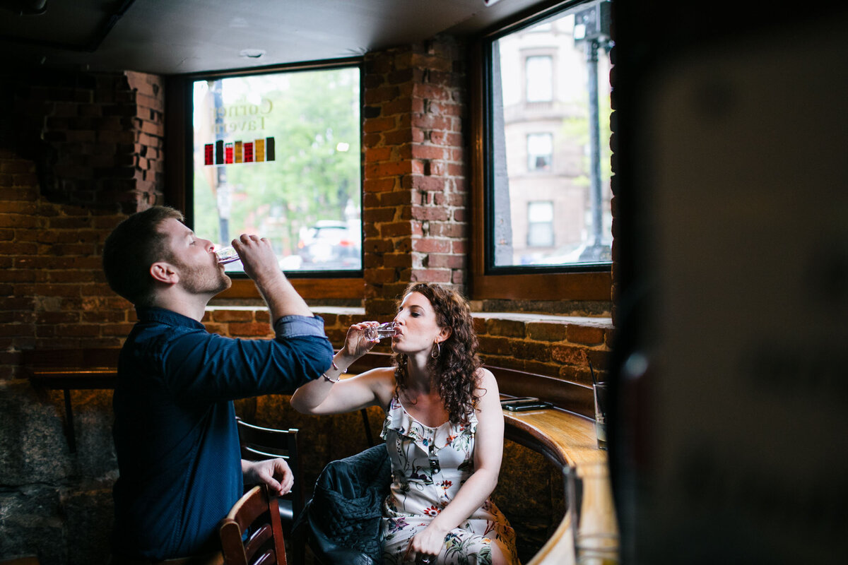 candid-boston-engagement-photographer-zev-fisher013
