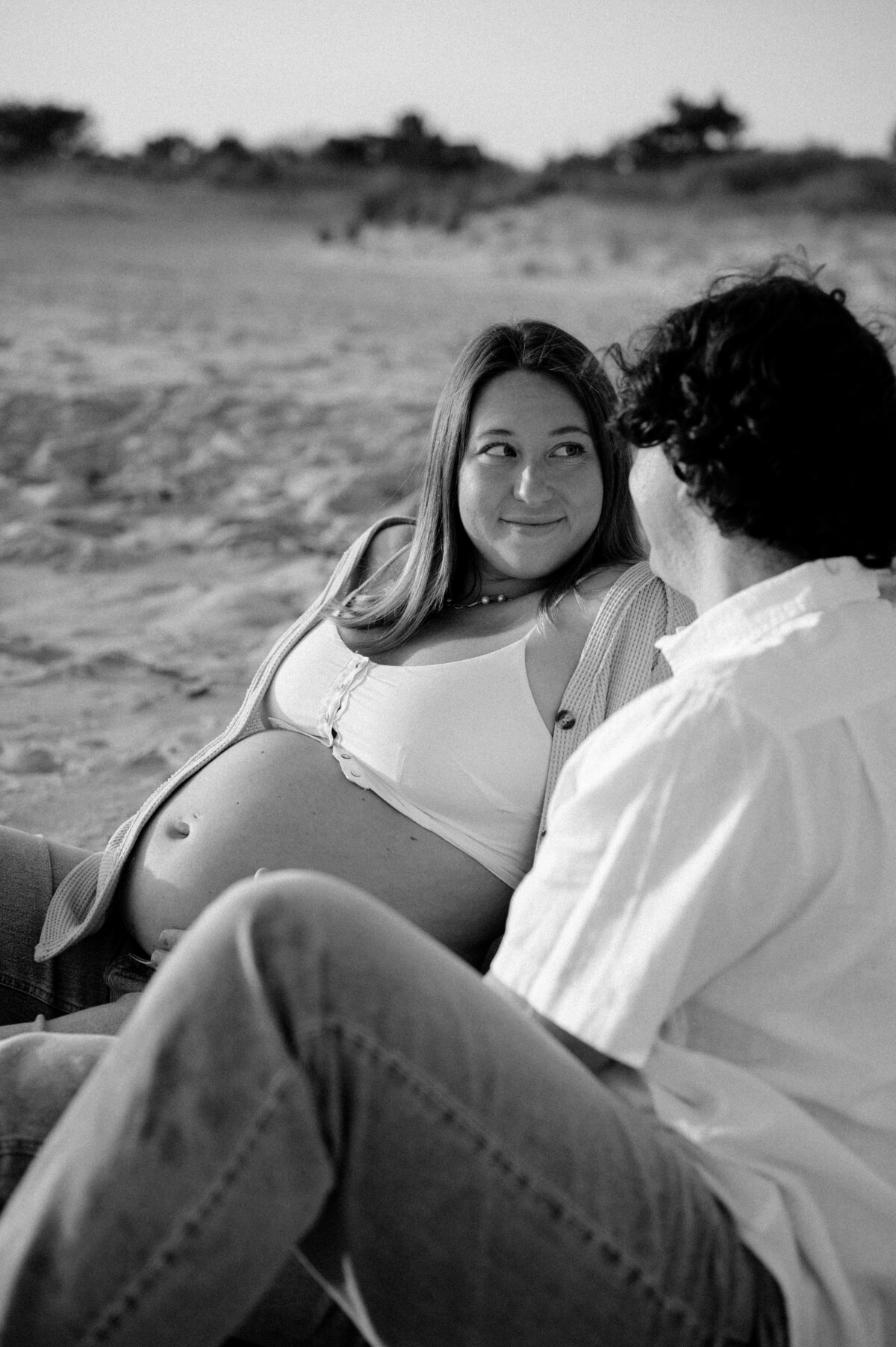 CapeMayLighthouse_BeachMaternitySession_TaylorNicollePhoto-46