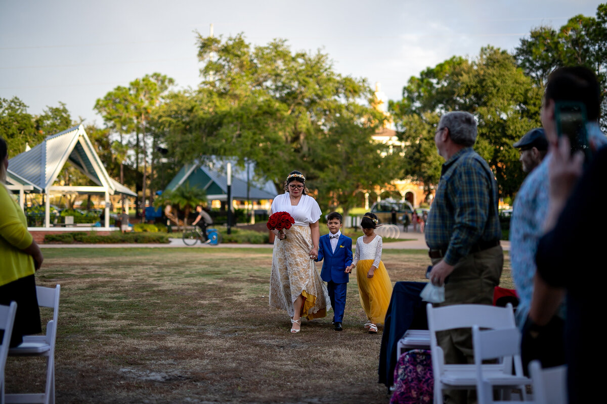Foto-bohemia-photo-tampa-parks-elopement-chantilly-chic-celebrations-1