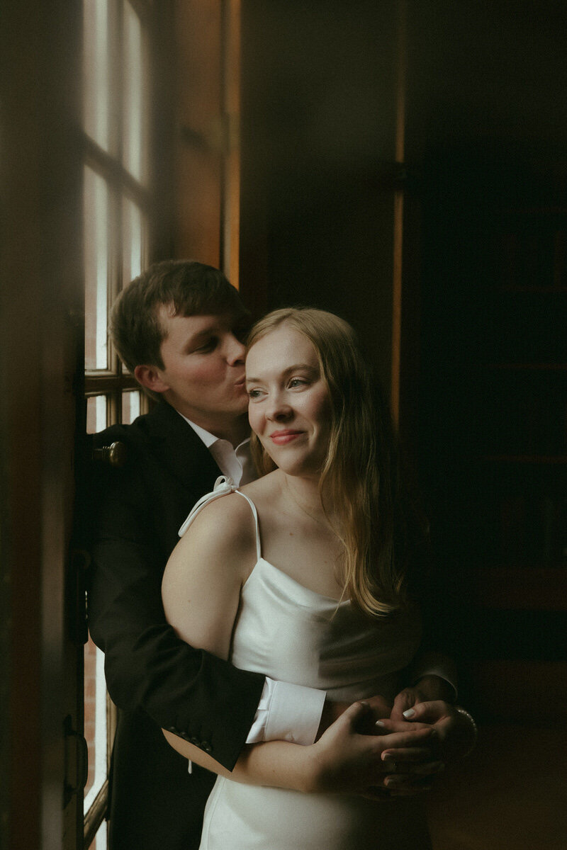 moody-library-engagement-couples-photos-illinois-allerton-park-rachael-marie-photography-10
