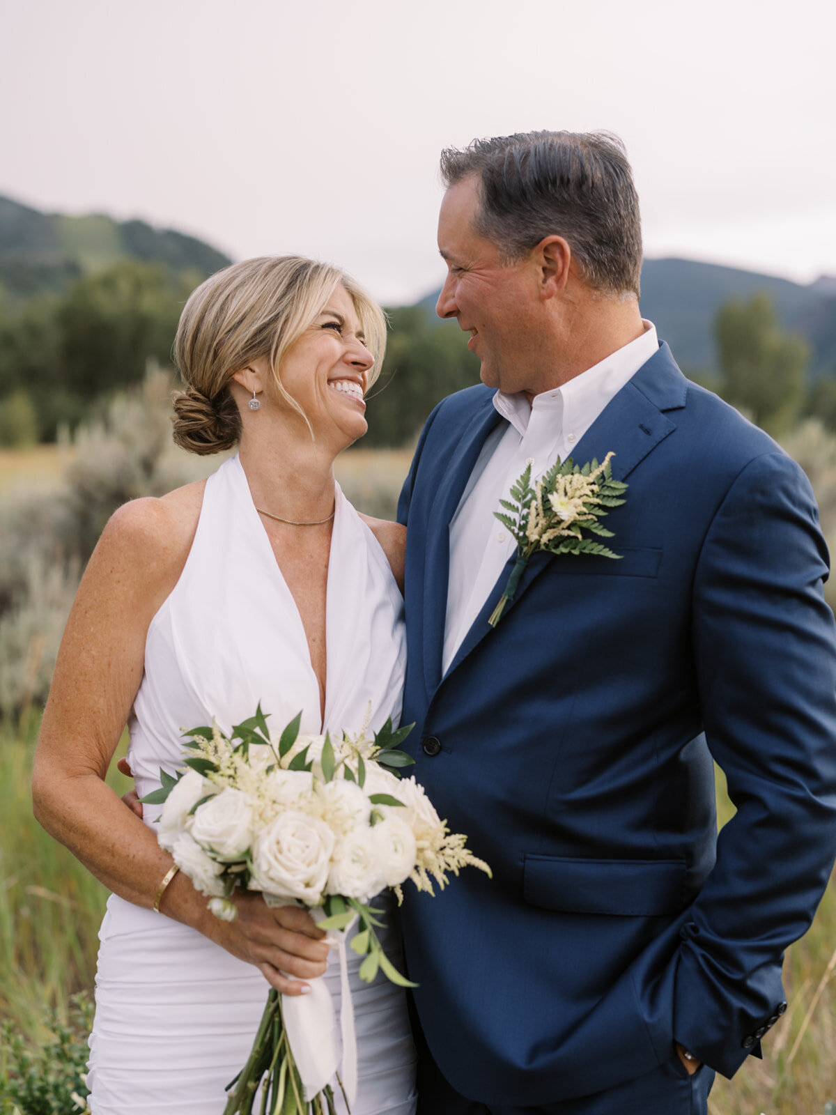 322_Jocelyn_Kip_Aspen_Wedding_Bride_Groom