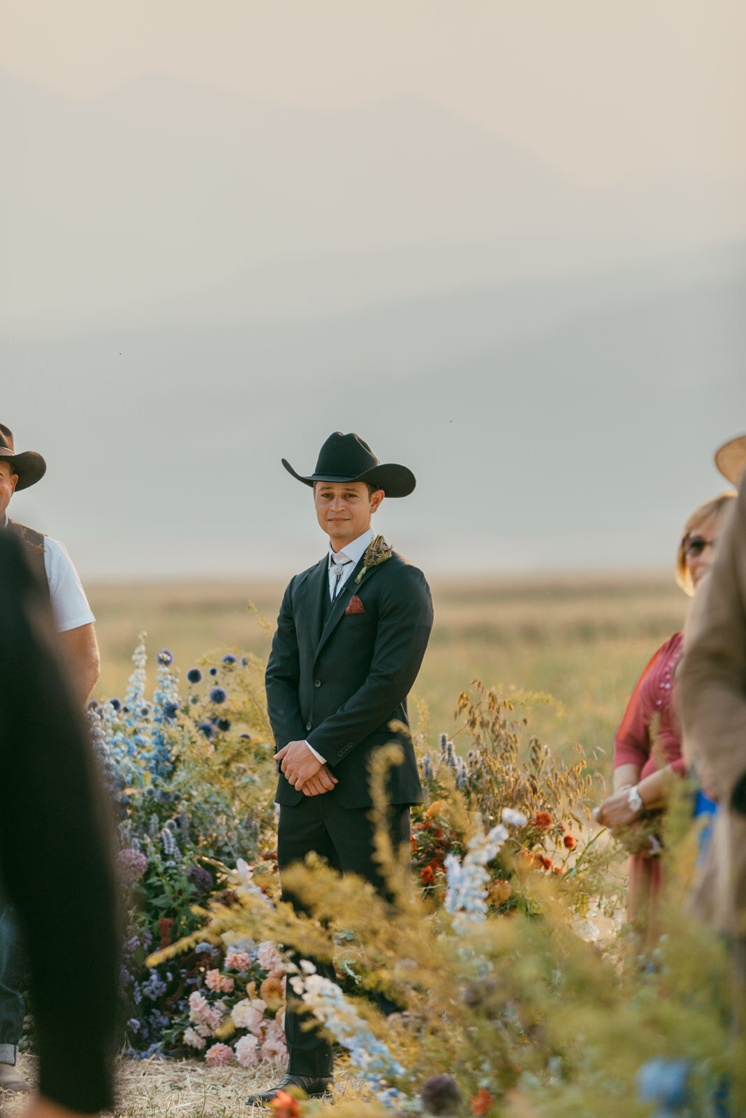 presley-gray-photo-Deerlodge-rustic-western-Montana-wedding-1723