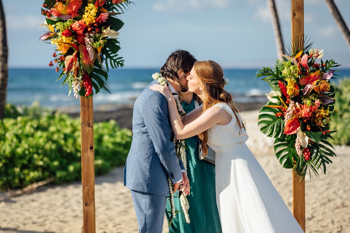mauna-lani-auberge-hawaii-wedding-photographer_0017