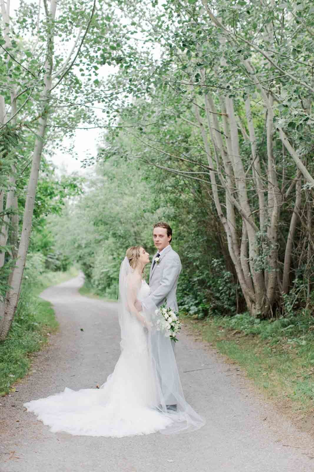 romantic-wedding-carleton-place-stonefields-estate-grey-loft-studio-ottawa-photographer-223