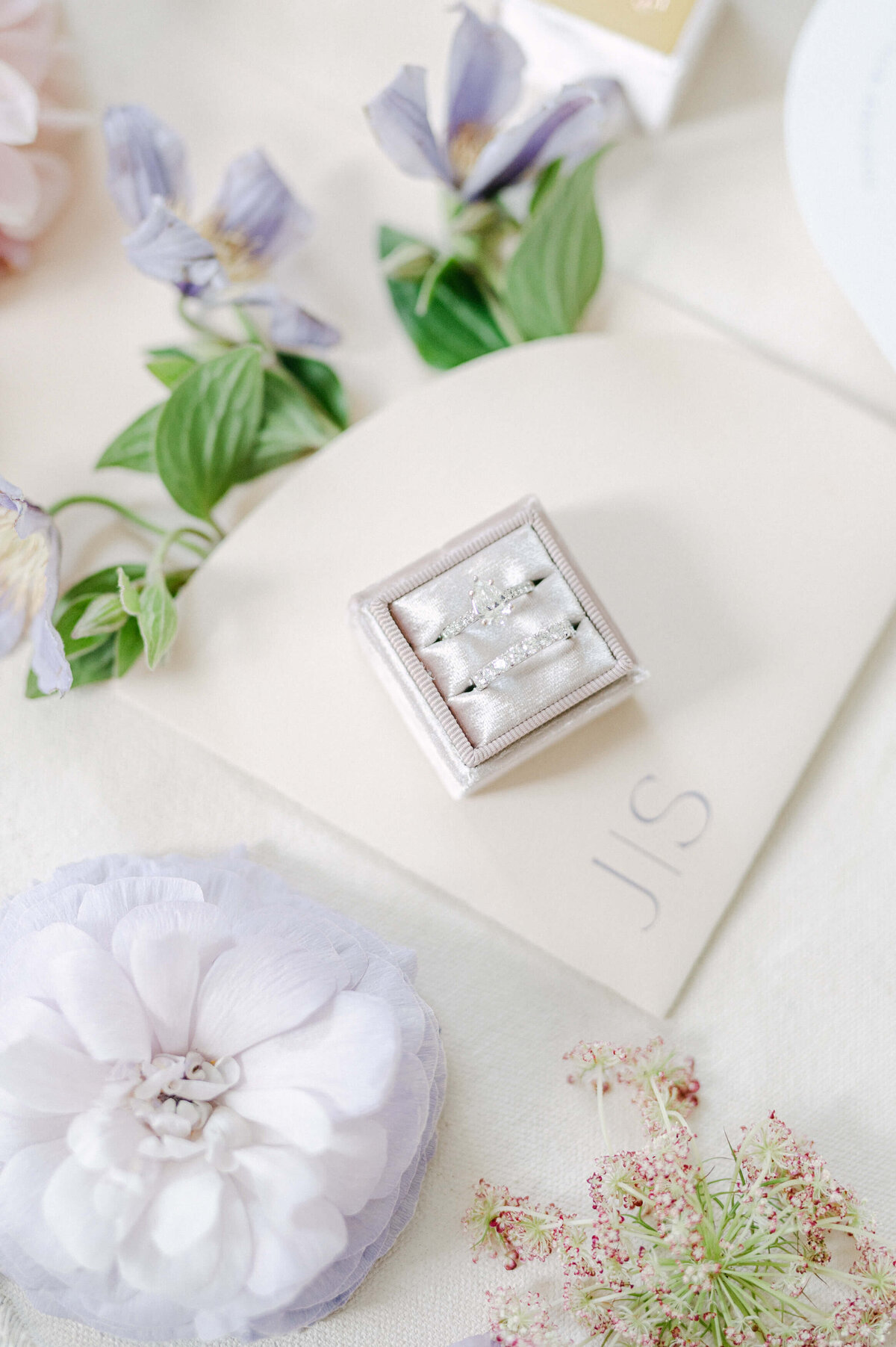 jazmyne-steffan-springvale-floral-details