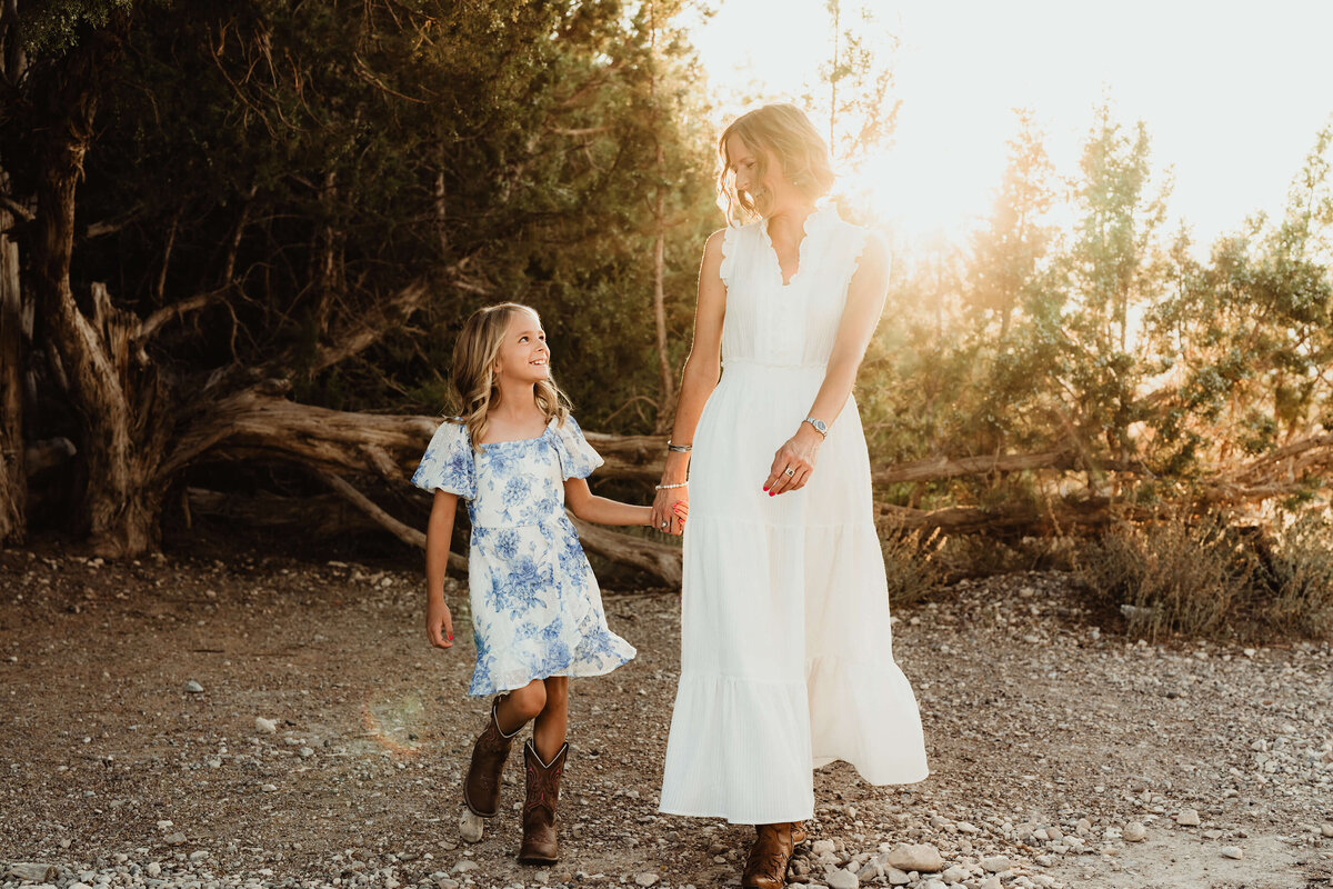 mother-daughter-session-las-vegas