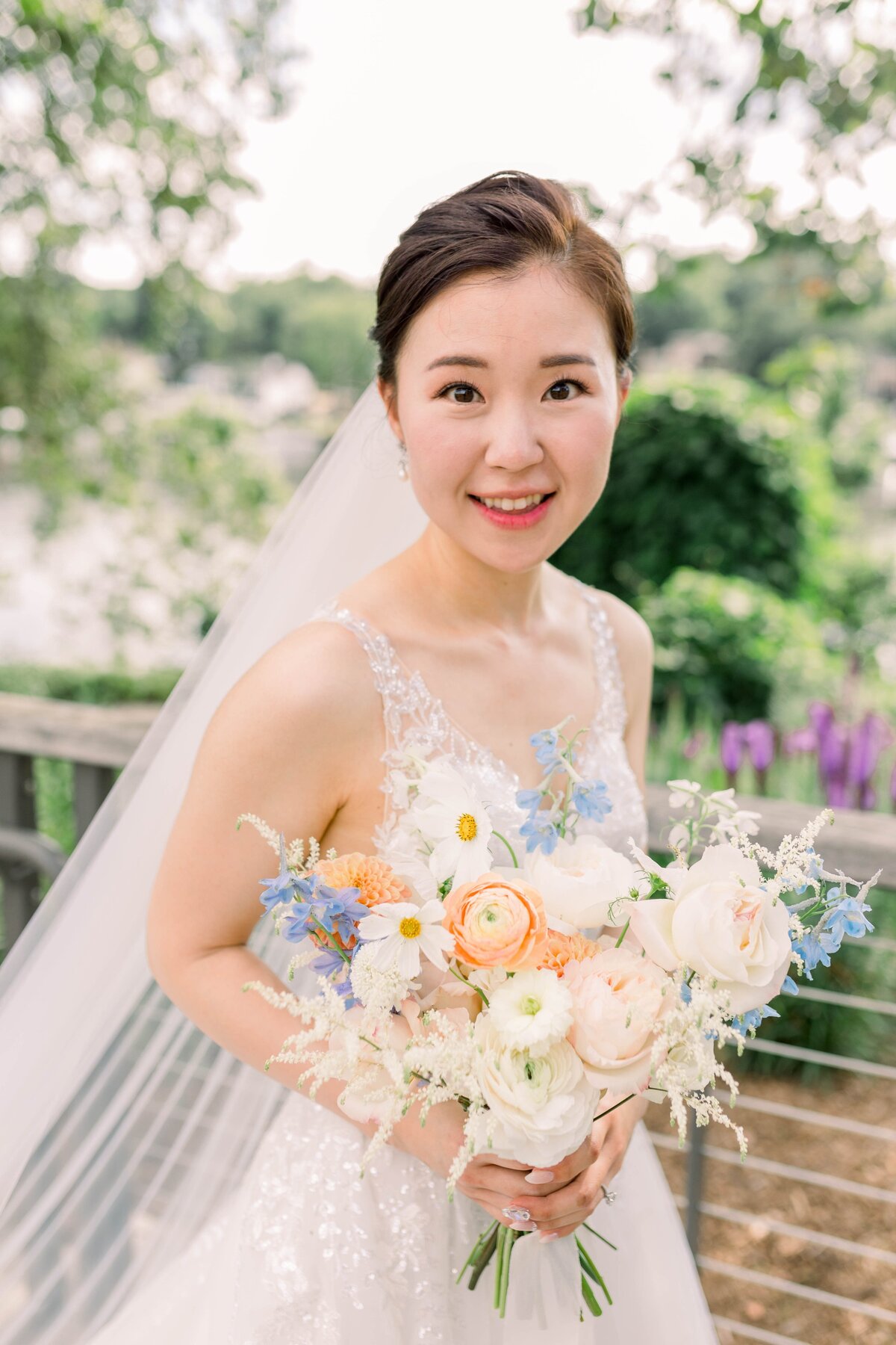 bride-bouquet