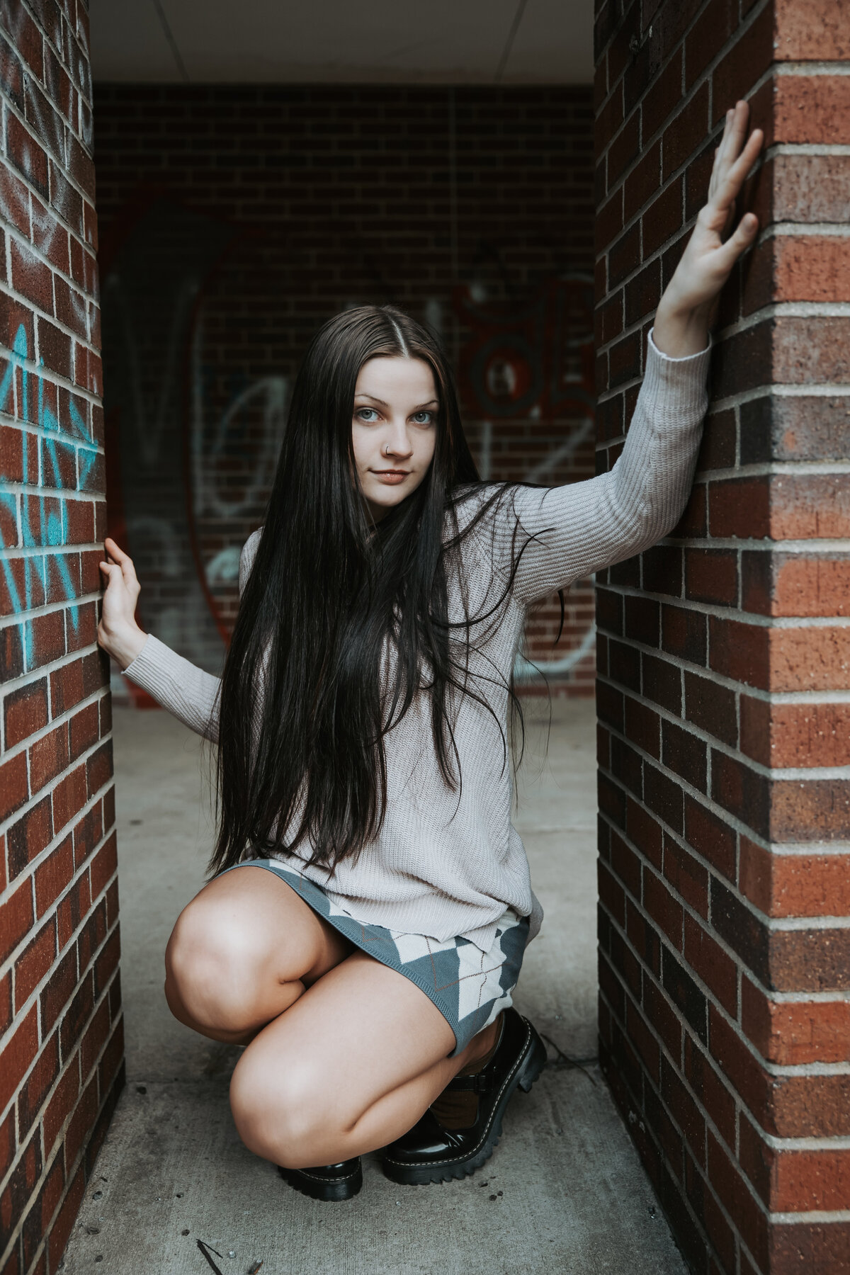 Downtown-flint-michigan-senior-photo-13
