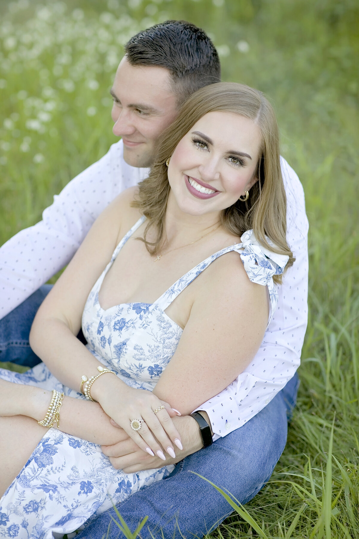 engaged-engagement photography-texas engagement photos-salado texas-robin rogers photography