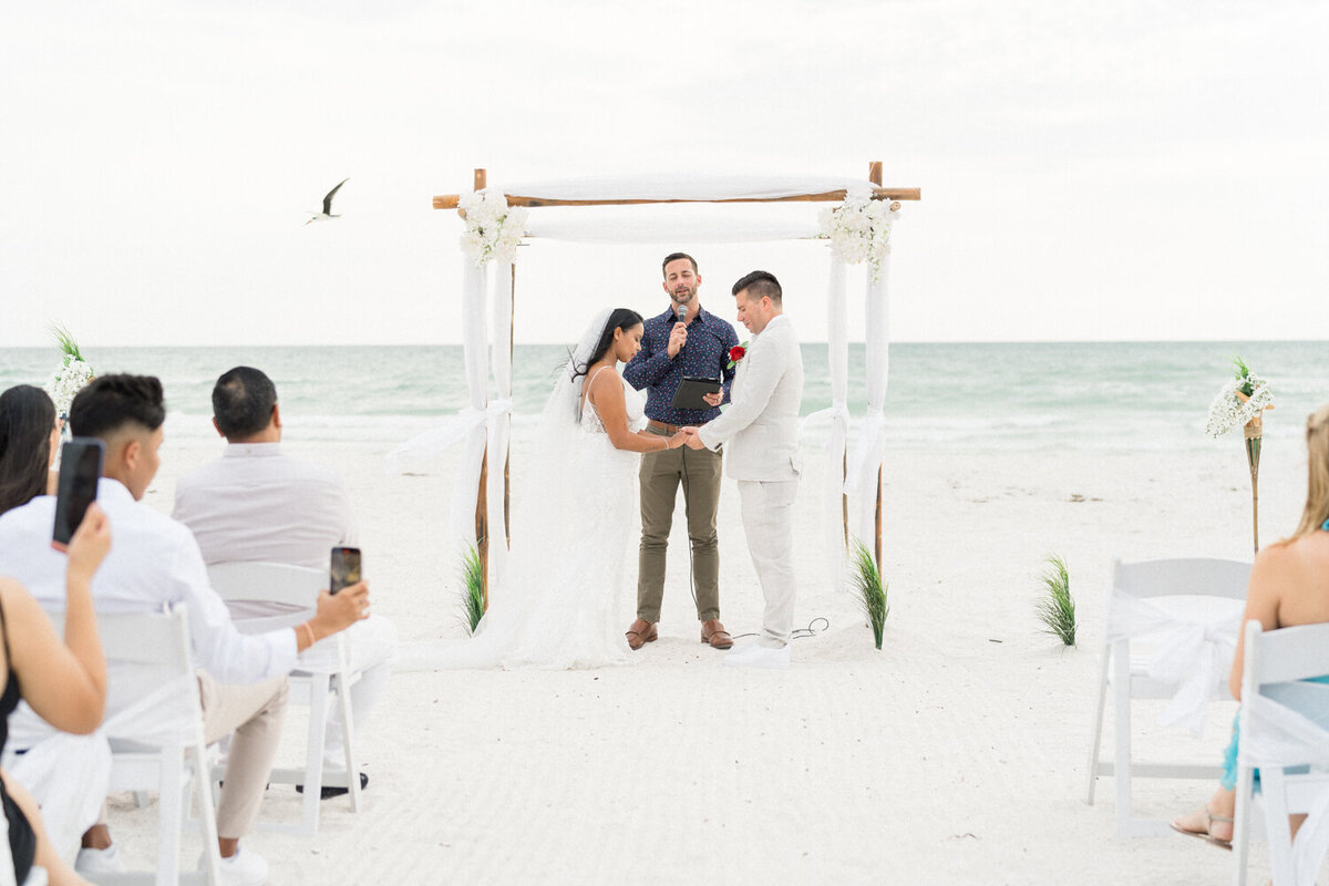 st-pete-beach-wedding-34