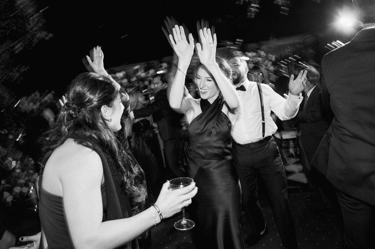 black-tie-wedding-classic-fun-vibes-shepherds-hollow-michigan-072