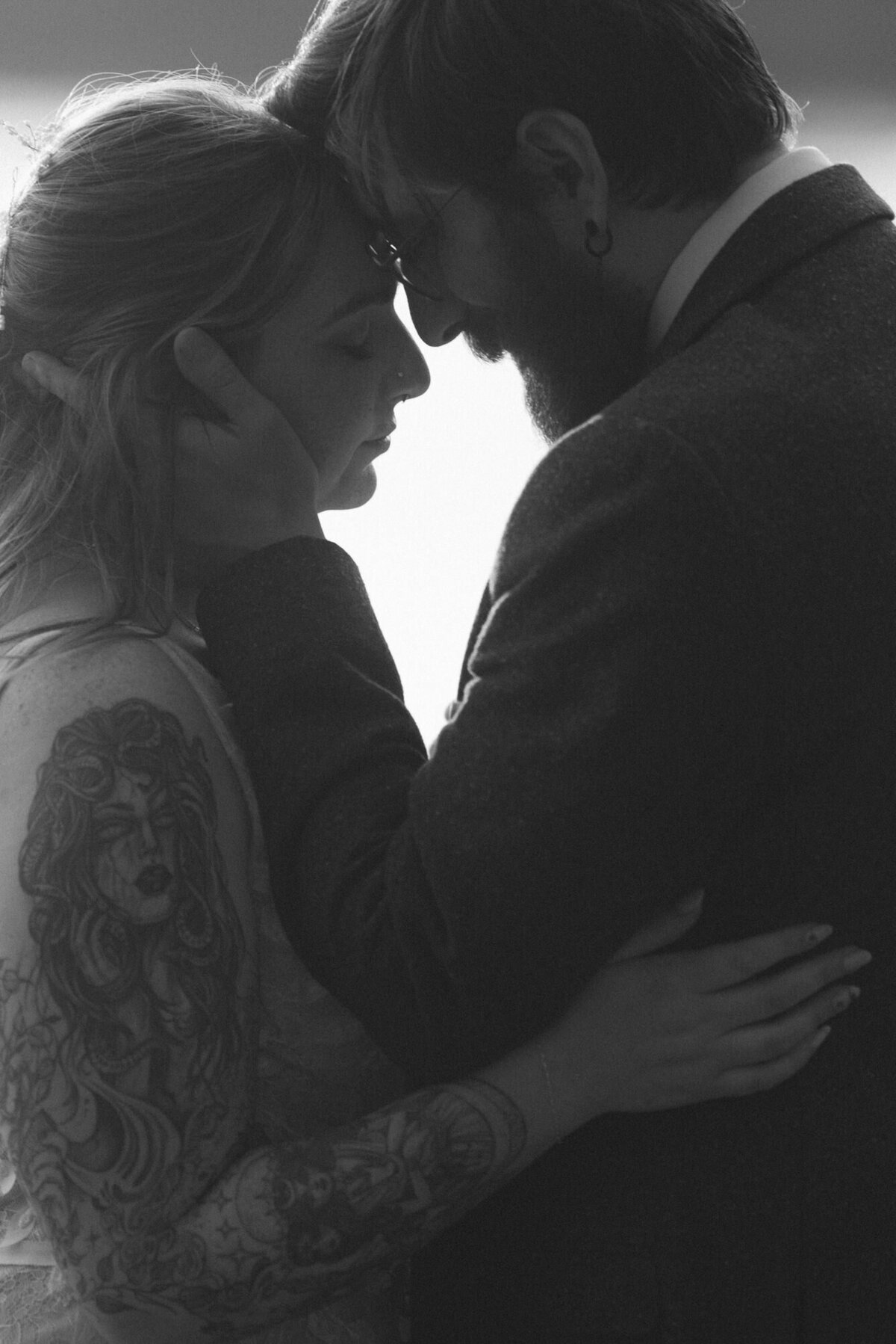 the_chaffins_international_destination_wedding_elopement_photography_photographers_sammie_chaffin_micah_editorial_adventure_engagement_photos17
