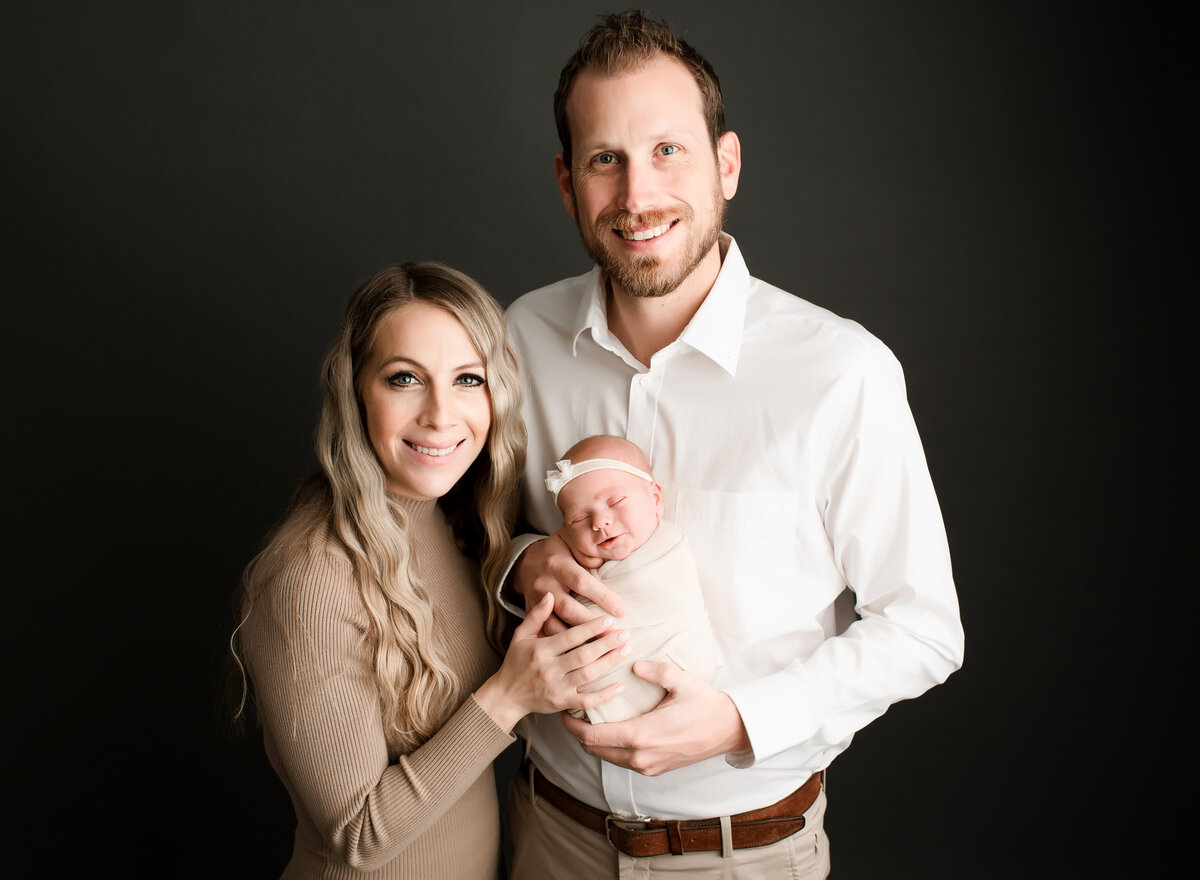 newborn family photos