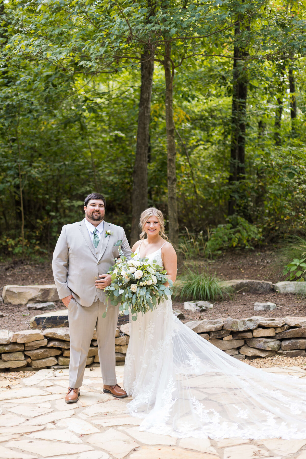 Bride and groom portraits at  The Barn at White Oaks, Murray, Kentucky