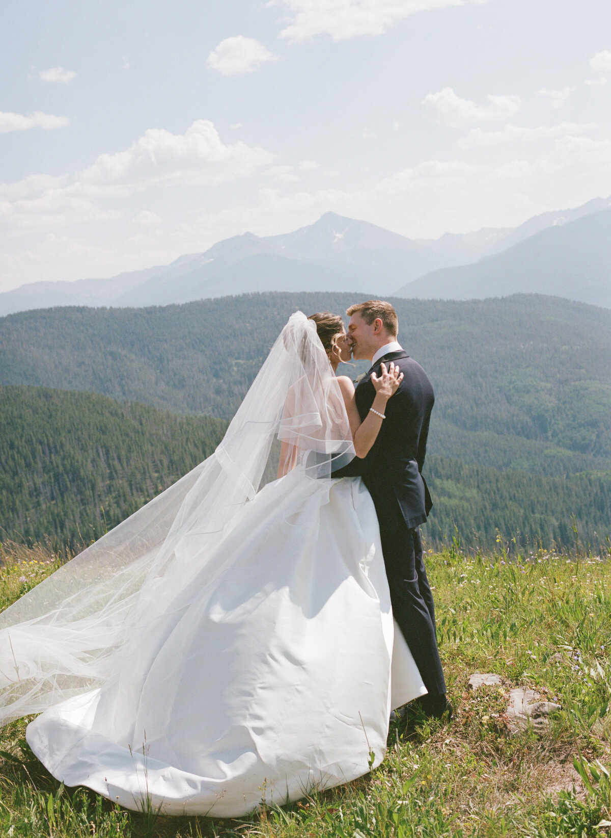 SophiaErikWeddingFilmHighlights-12