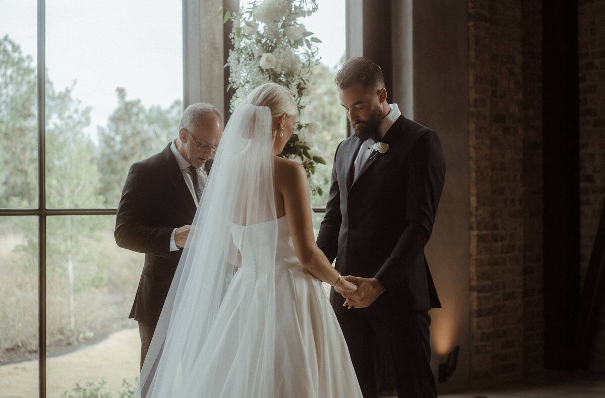 K&R_WED-186