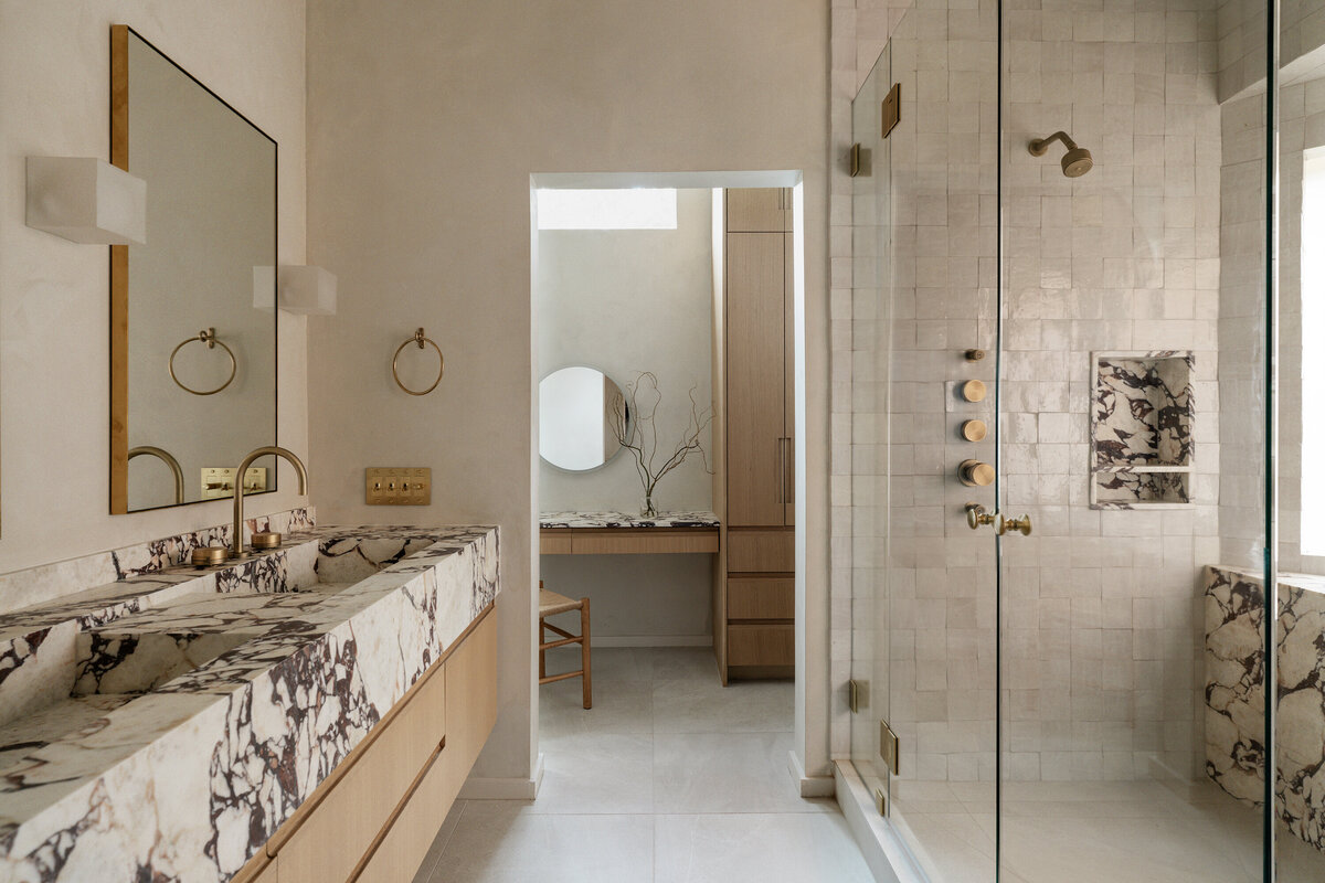 austin-thousand-oaks-oak-vanity-viola-marble-zellige-shower-warm-bathroom-design-house-franc