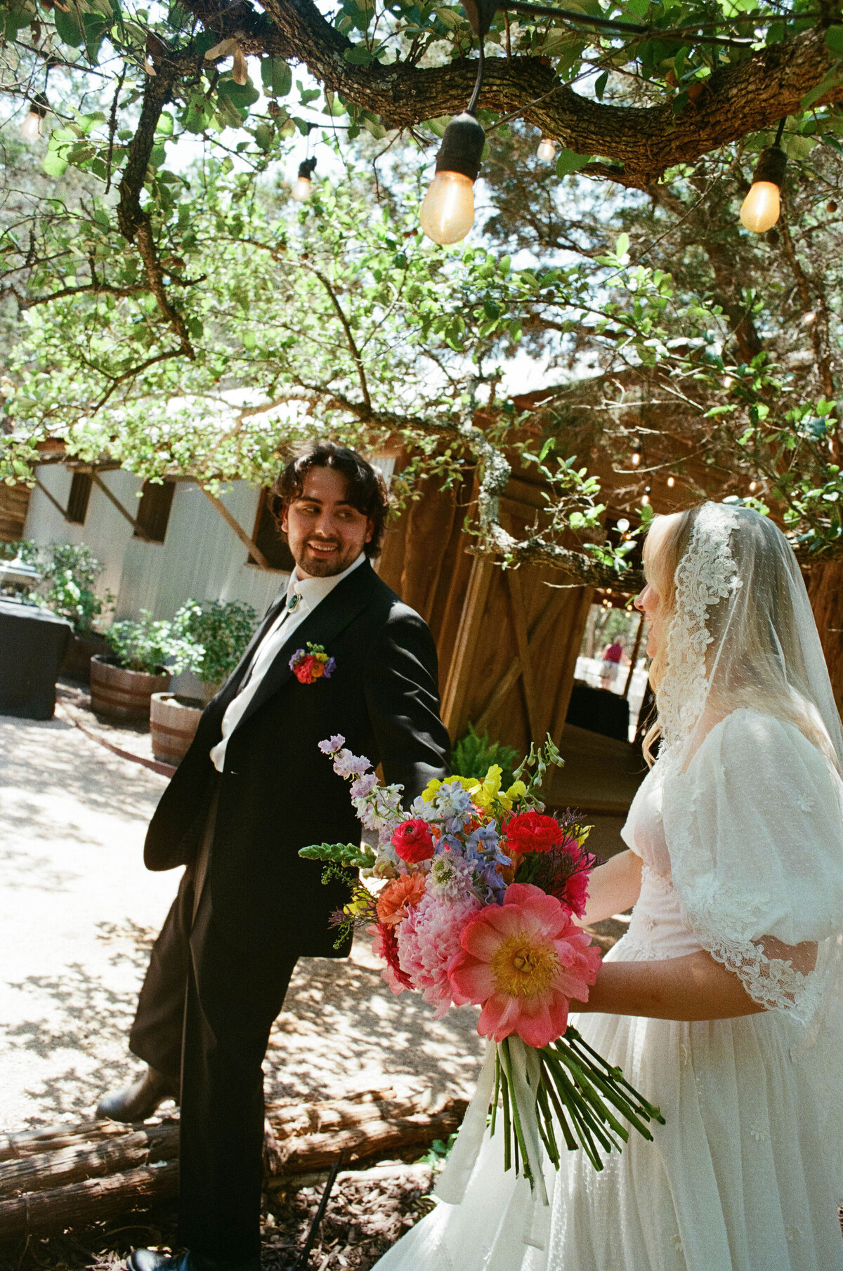 Chloe&ThomasWeddingPhotos_FirstLooks_AustinWeddingPhotographer_HereafterFilms-56