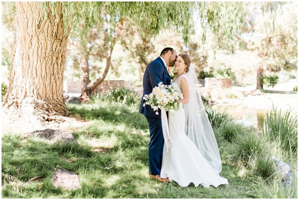 Grace-Mark-Wedding_1600-1024x687