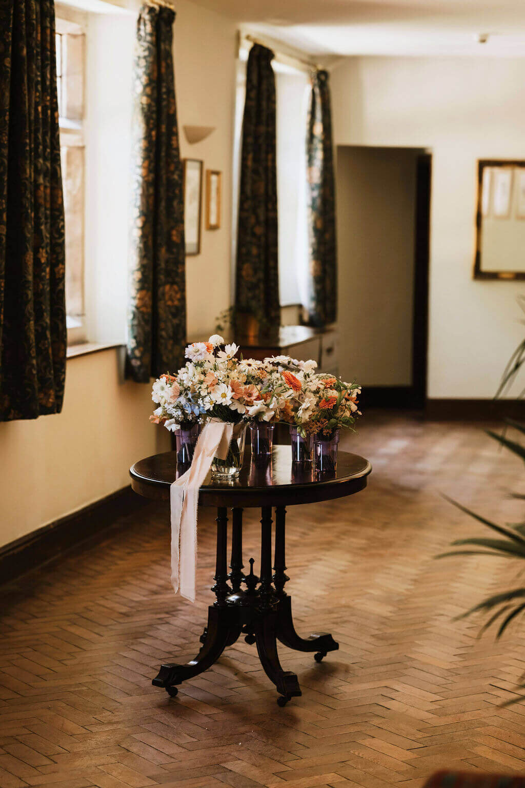 Kirsty-and-Ceith-Broadfield-Court-Wedding-Flowers-Issy-And-Bella-Florist-Herefordshire15
