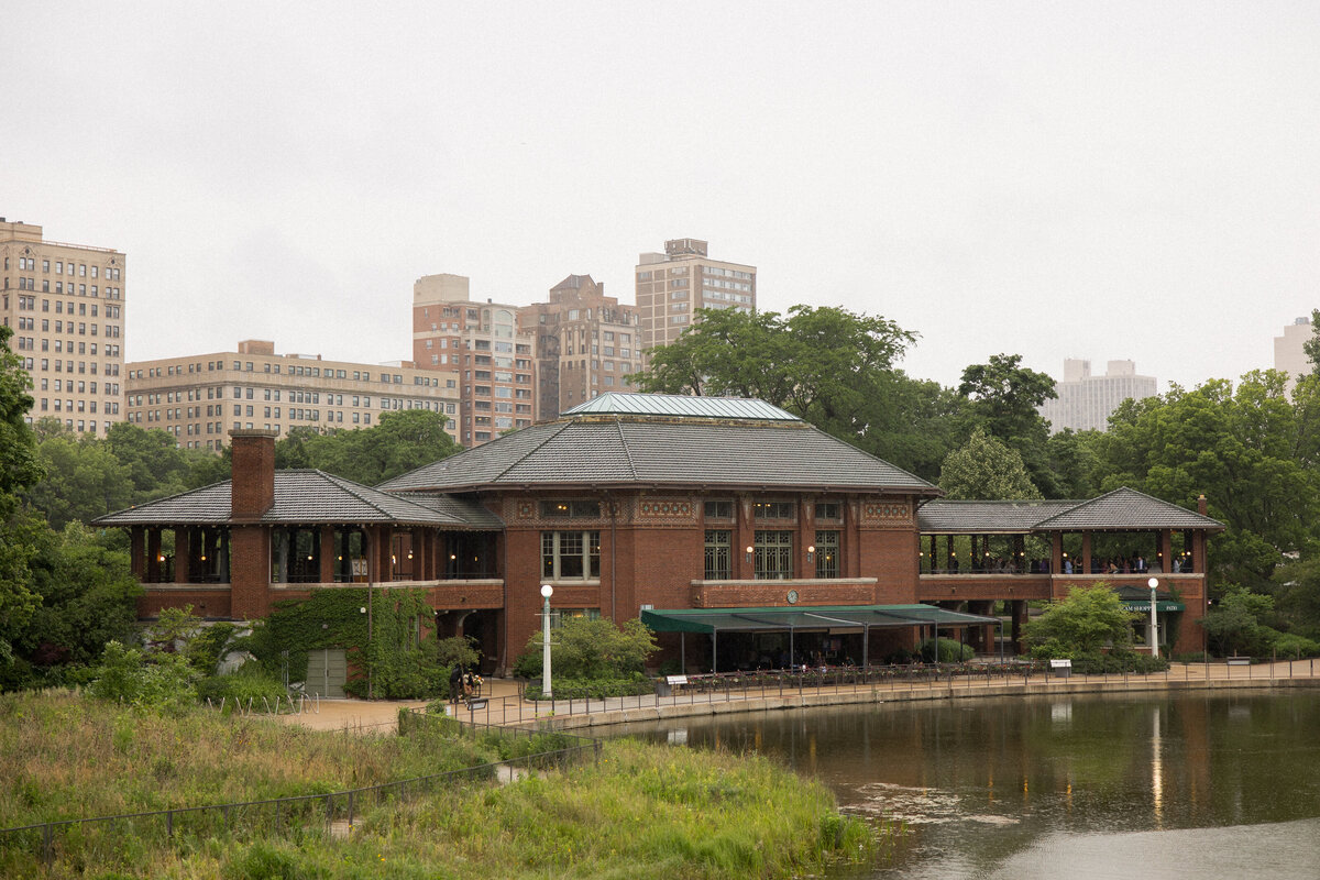 Ed and Aileen Photography Chicago Illinois Digital Film Wedding Engagement Photographers Destination Cafe Brauer34
