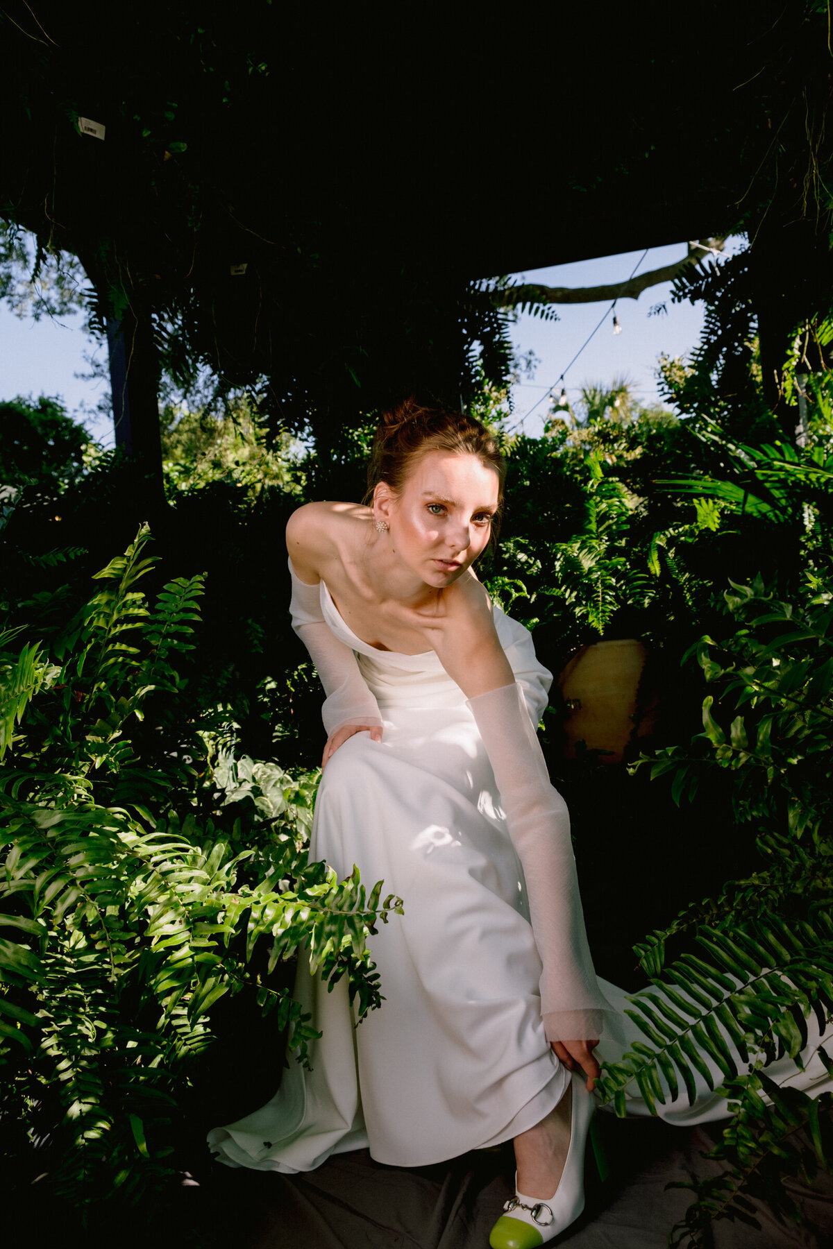 charleston-documentary-wedding-photographer-bridal-inspo-green-house-elopement-styled-bridal-photoshoot55