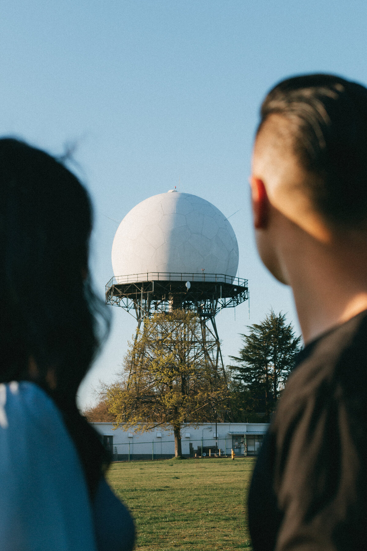 Couples-session-discovery-park-documentary-style-jennifer-moreno-photography-seattle-washington