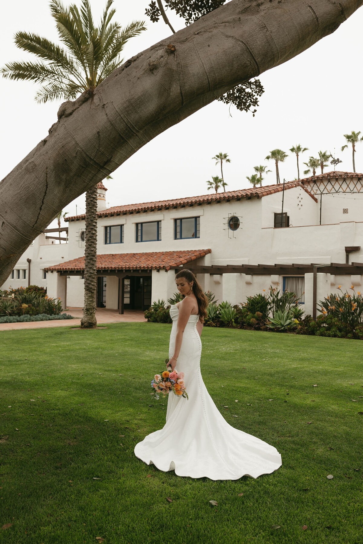 pretty-palm-leaf-event-co-rebekan-and-ben-wedding-ole-hanson-32