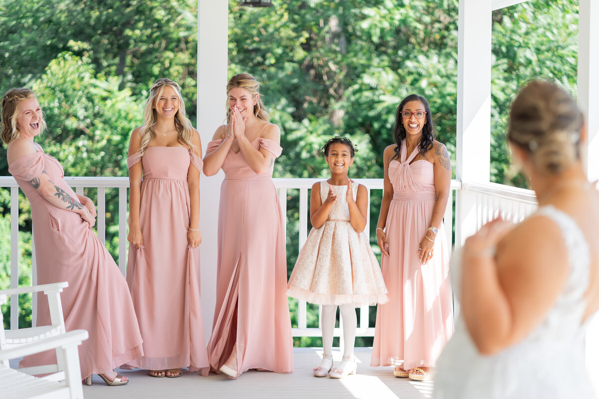 Wedding-Preparations_Harrisburg-Hershey-Lancaster-Wedding-Photographer_Photography-by-Erin-Leigh_0061