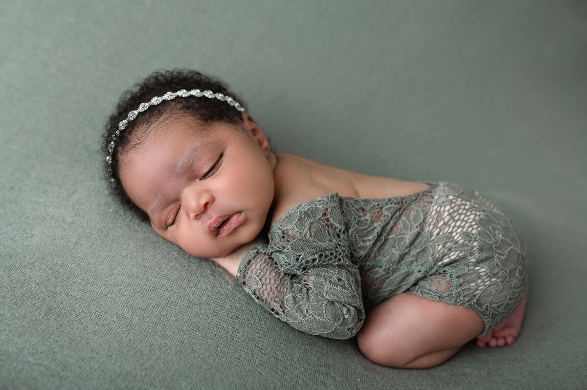Jacksonville-newborn-photographer-jen-sabatini-photography-94
