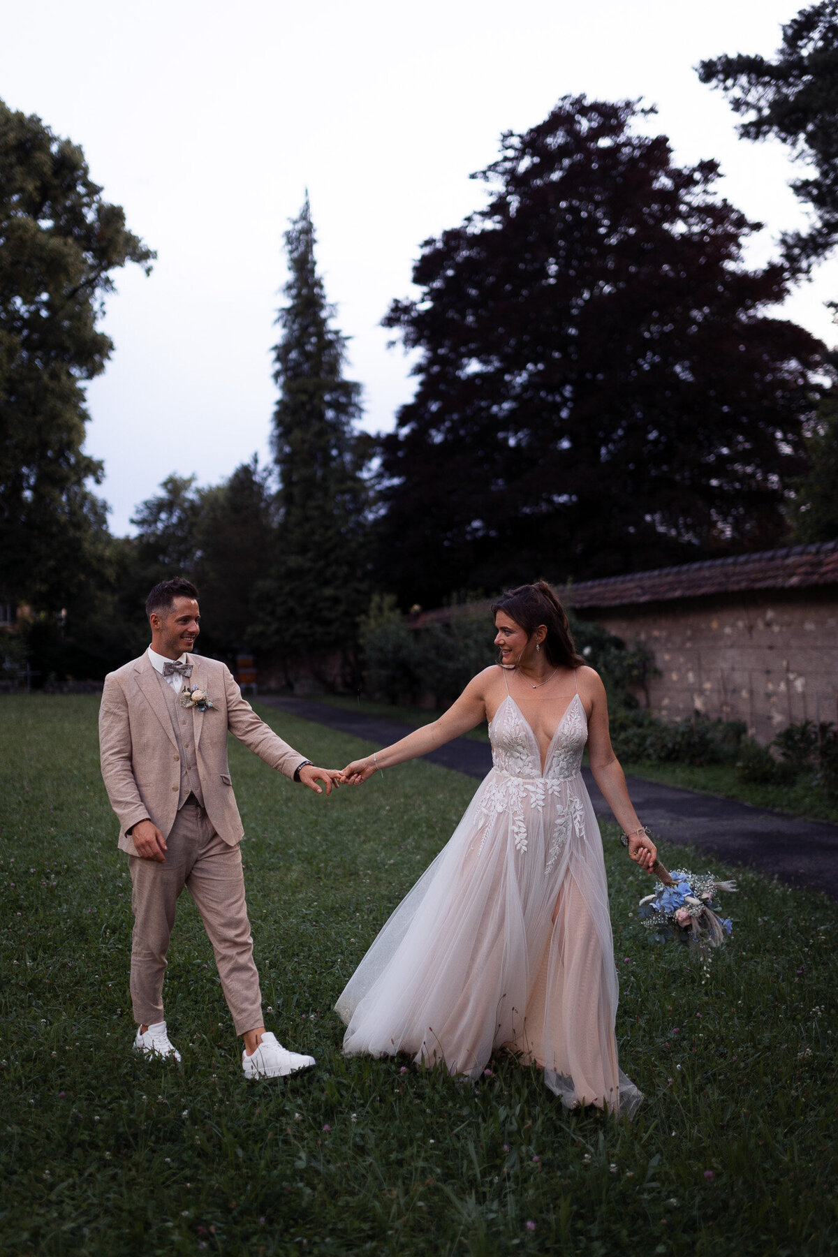yasmine-pauchard-hochzeitsfotografie-schweiz-hochzeit-fotografin-100 (37)