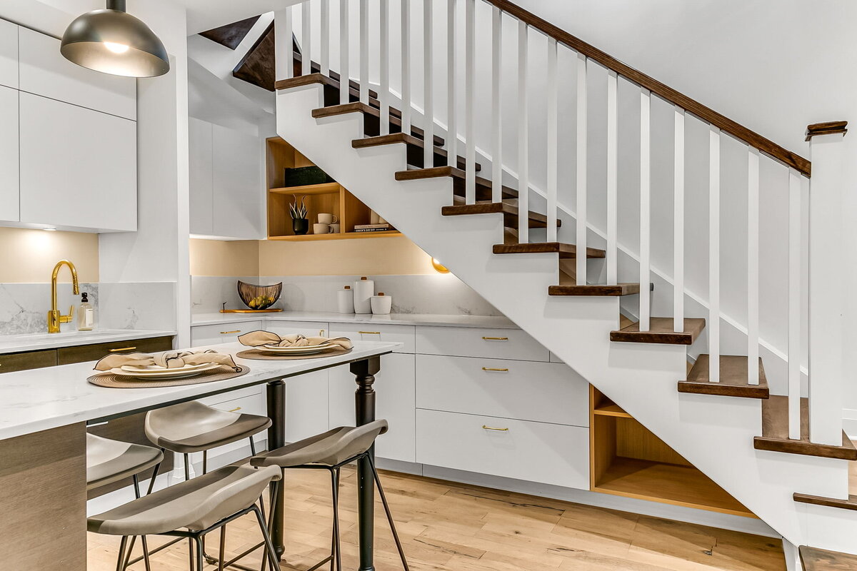 11-web-or-mls-15_004_Kitchen