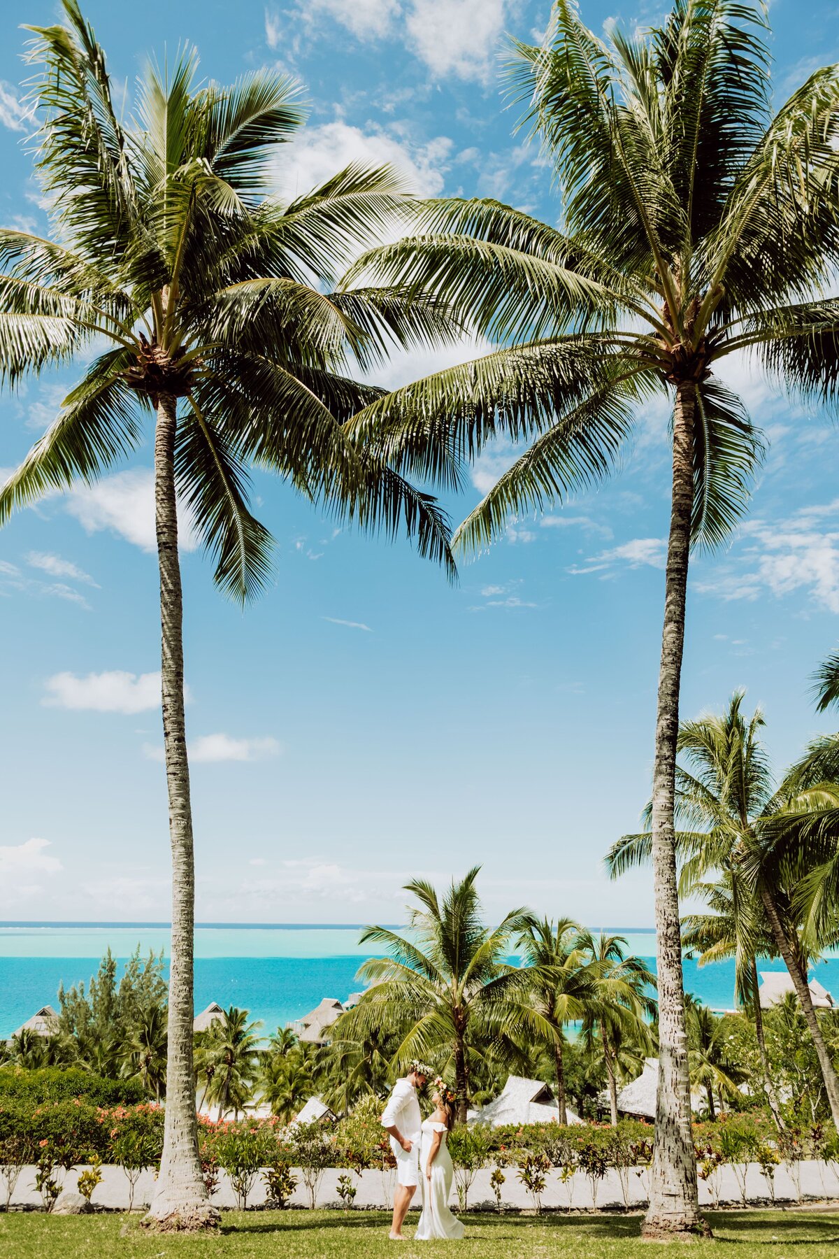 Erika & Cameron (Conrad) - Bora Bora Photo Studio-43