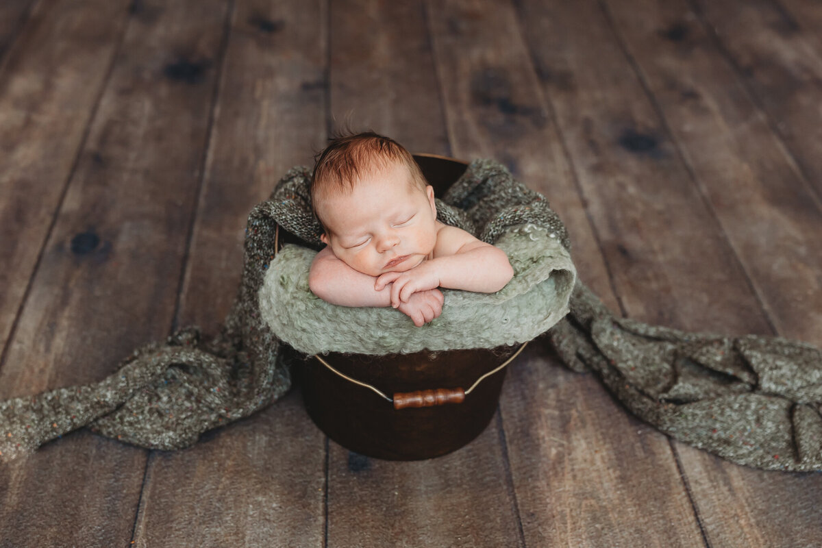 Harrisburg-Newborn-Photographer-8