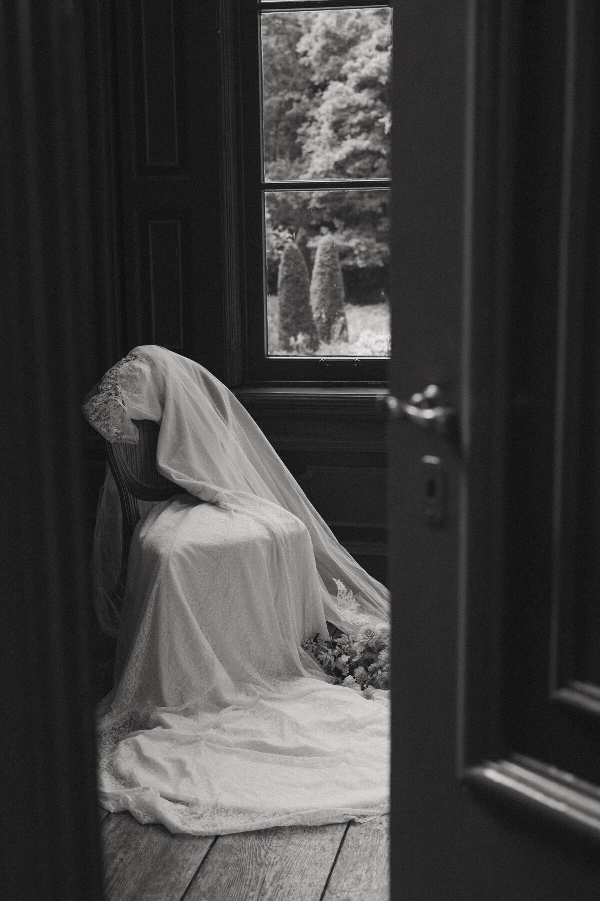 dutch-wedding-photographer-amsterdam-photoshoot-inhousecapture