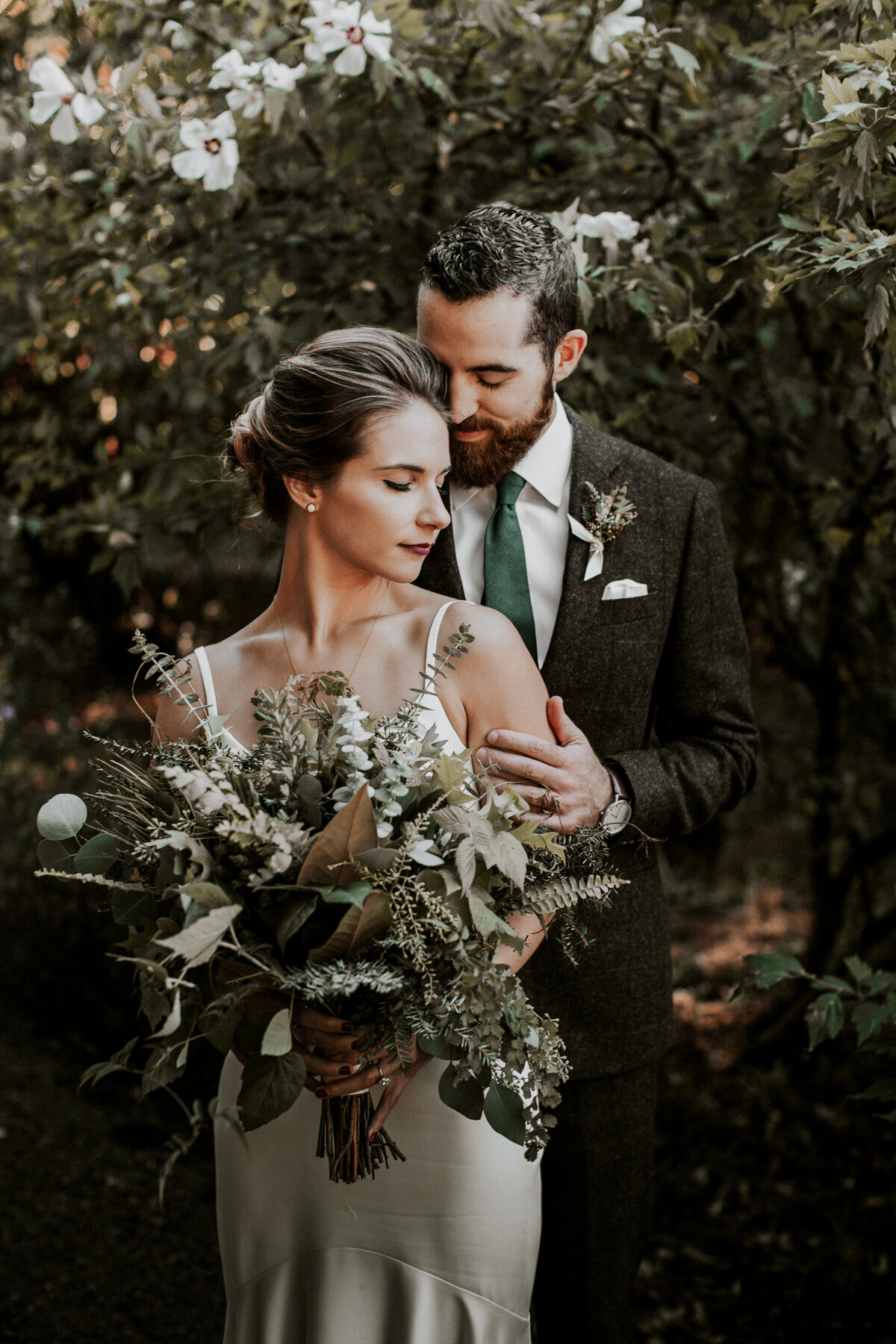 Hazelwood-Photo-Portland-elopement-photographer-forest-wedding