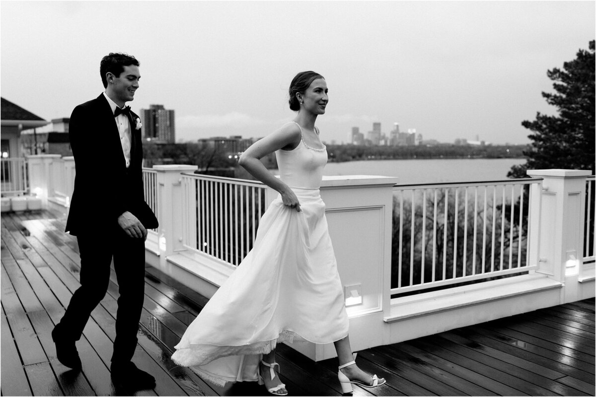 Best-Minneapolis-Wedding-Photographers-2218-08812_rz
