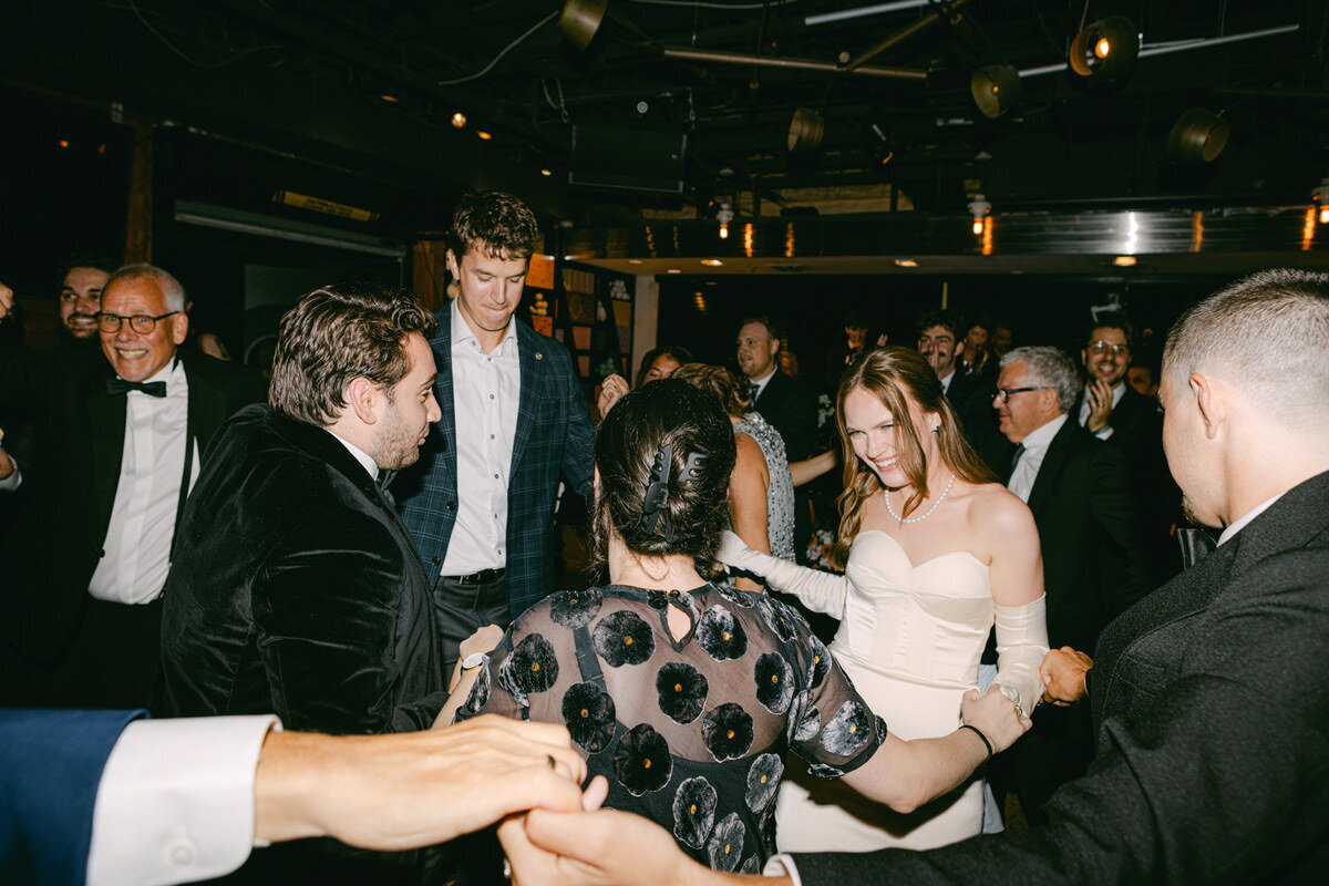 toronto-wedding-photographer-drake-hotel-wedding-075