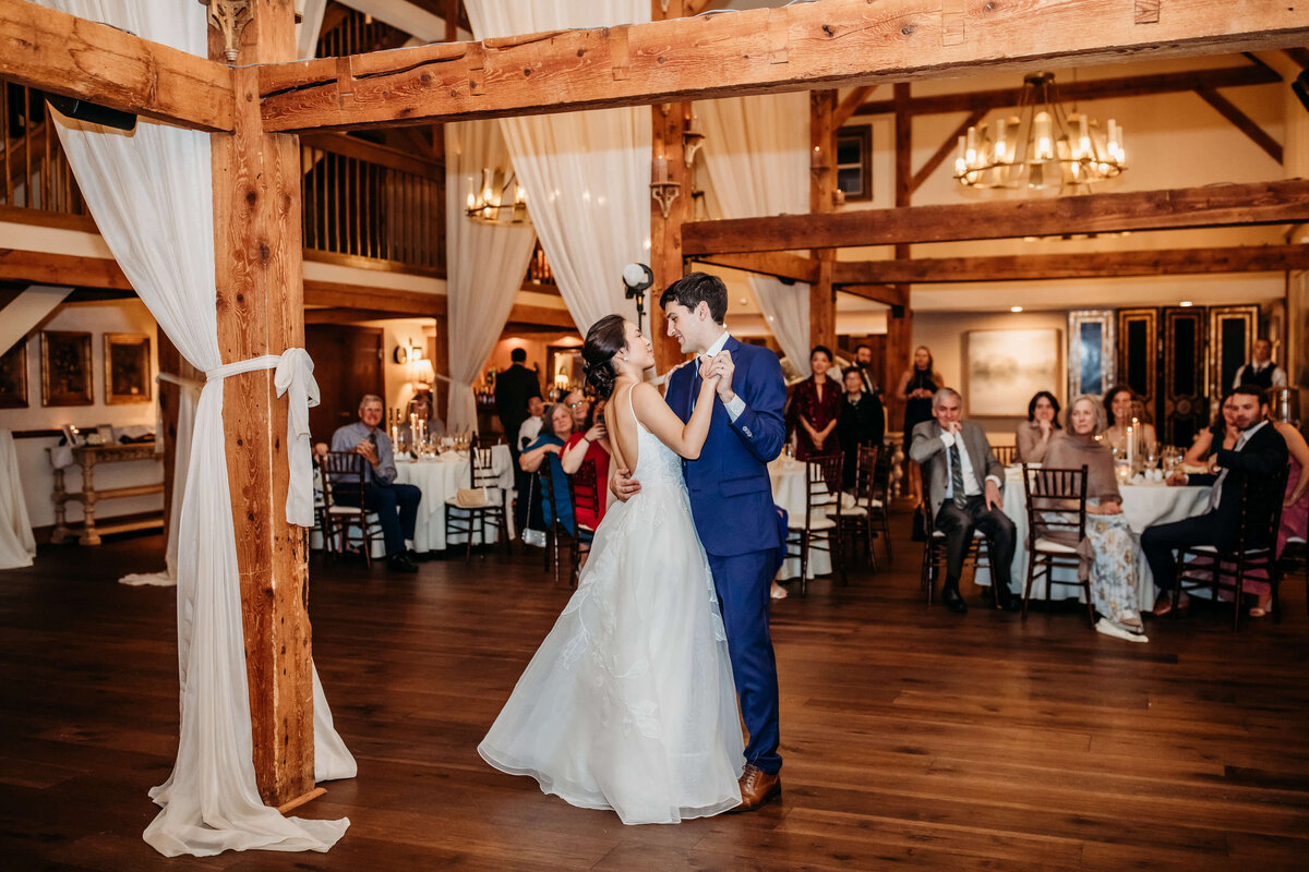 New_Hampshire_Wedding_Photographer_Bedford_Village_Inn-84
